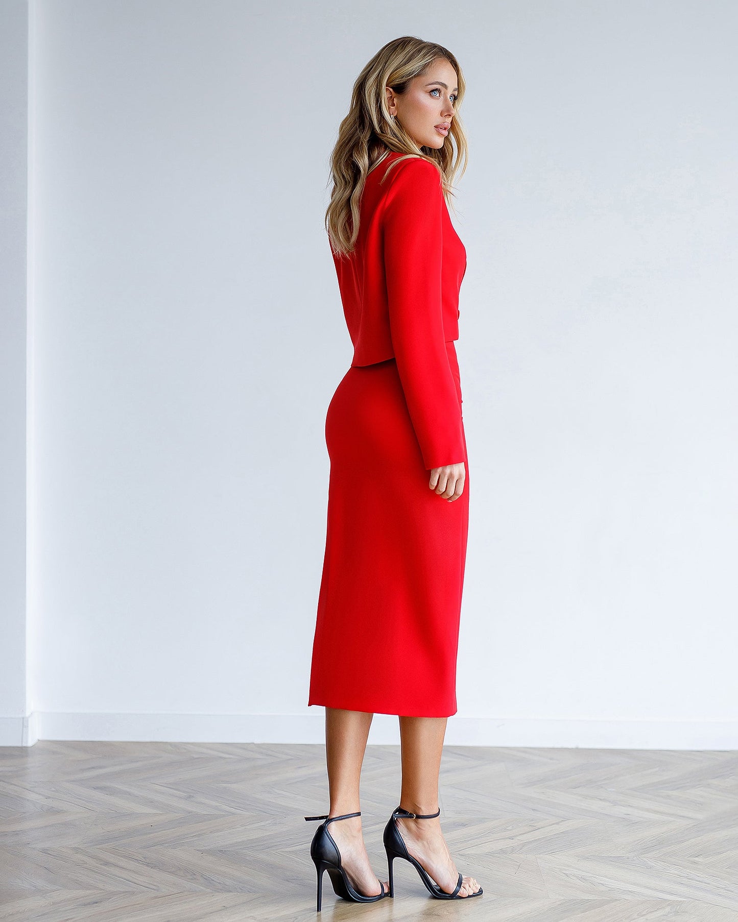 Red Crop Jacket Skirt Suit 2-Piece Suit