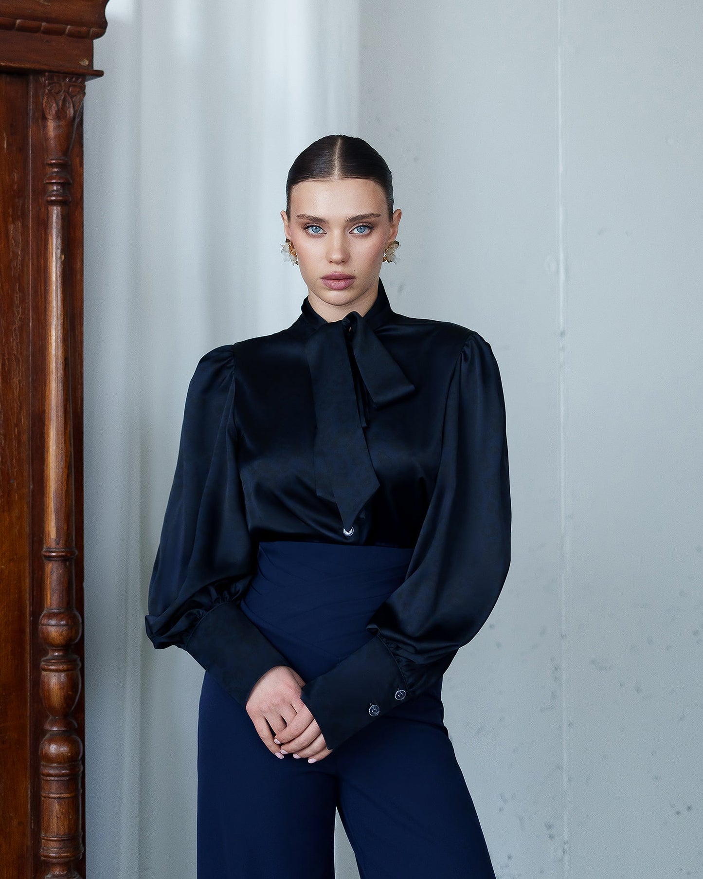 Bella Navy Draped Waist Wide-Leg Pants