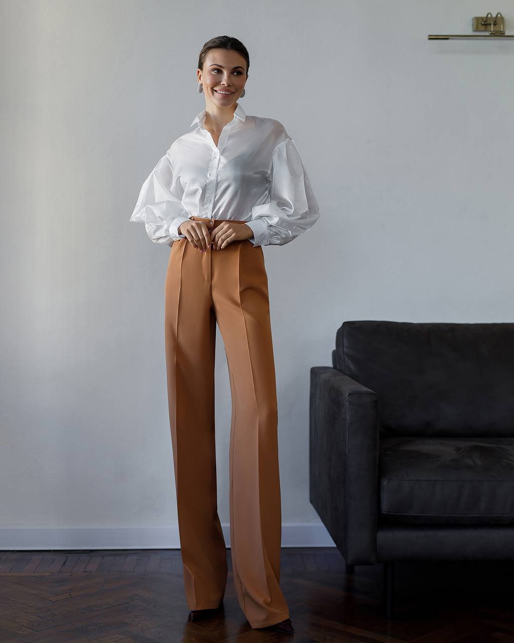 Iris Wide-leg palazzo pants with two buttons