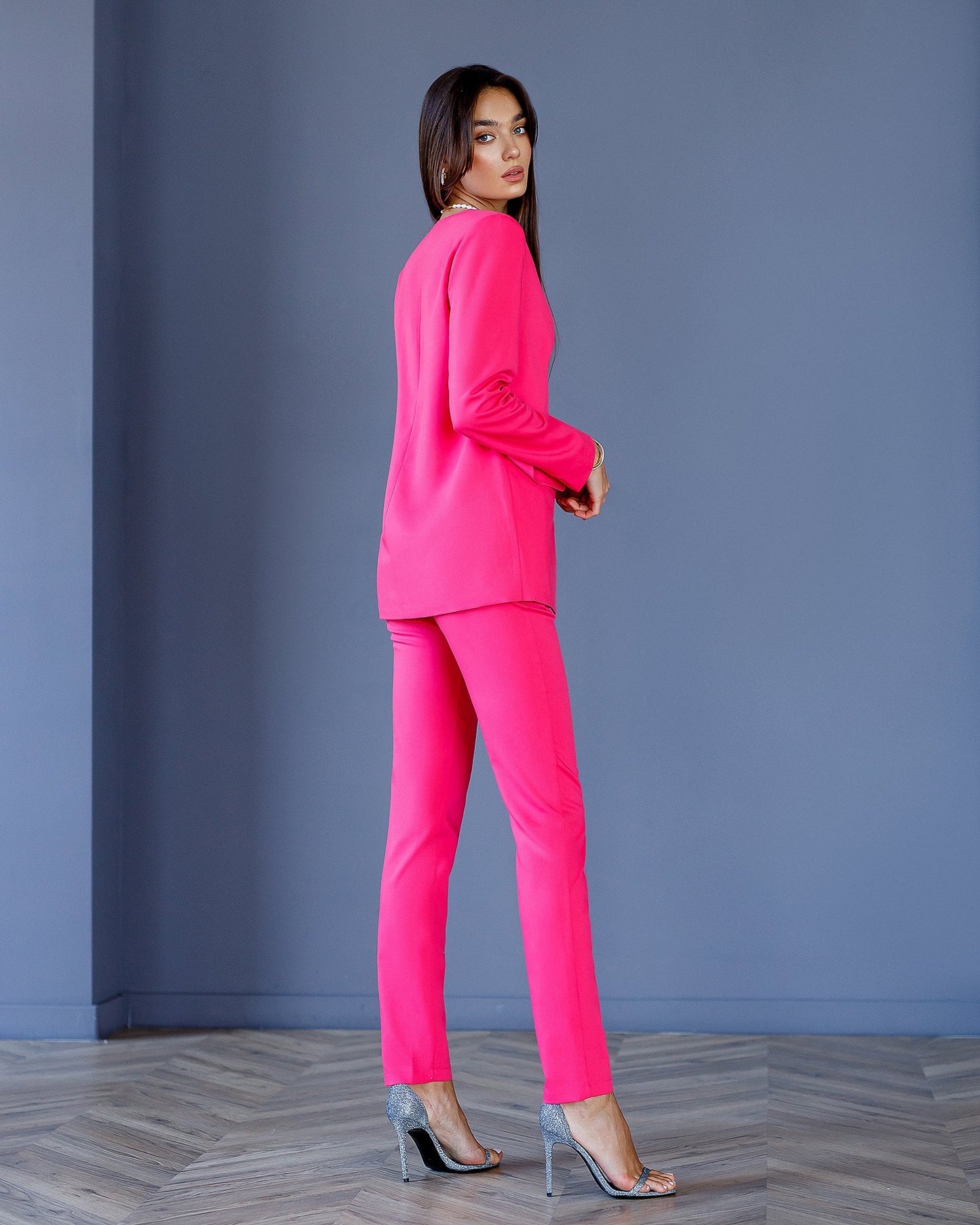 Crimson Collarless Suit 2-Piece