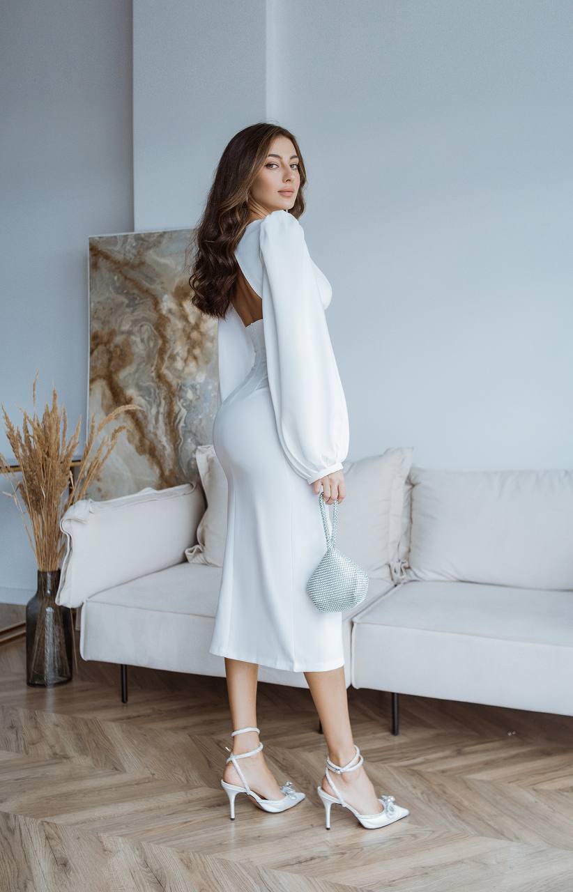 Elfenbein rückenfreies Midikleid mit Puffärmeln