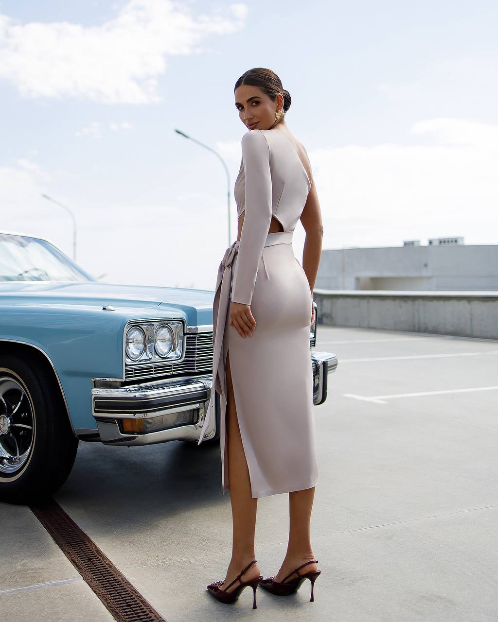 Beige Elegant One-Shoulder Satin Wrap Dress