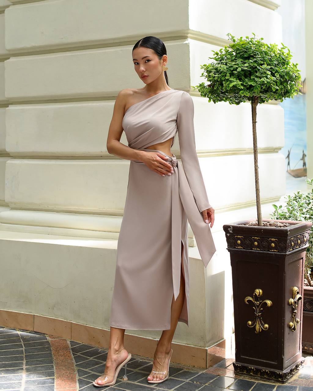 Beige Elegant One-Shoulder Satin Wrap Dress