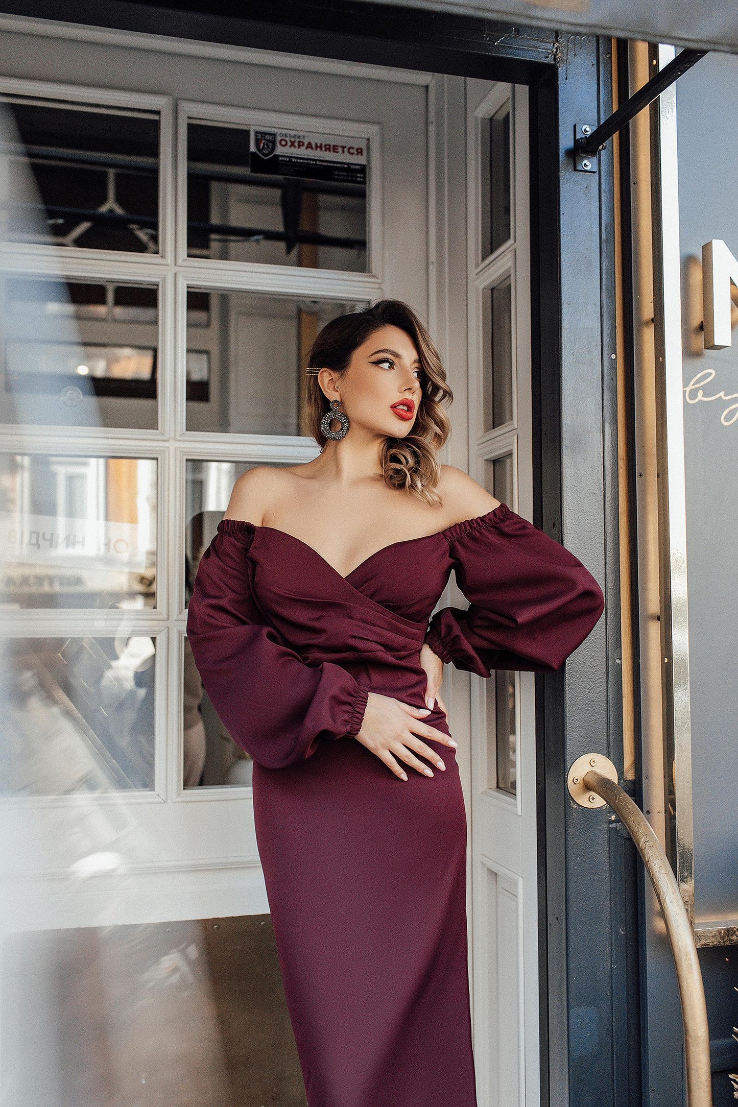 Bordeaux Puff-Sleeve Midi Dress
