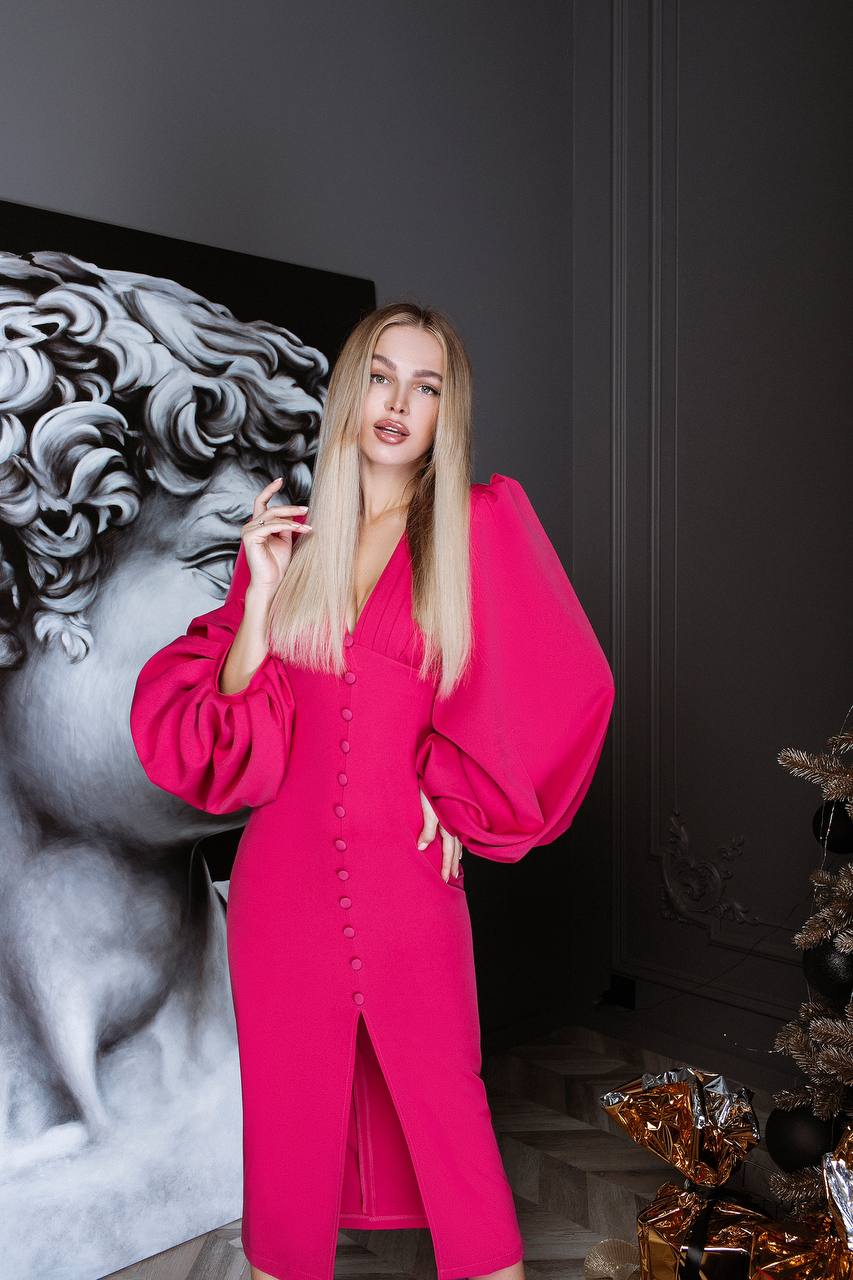 trinarosh Crimson Backless Puff Sleeve Midi Dress