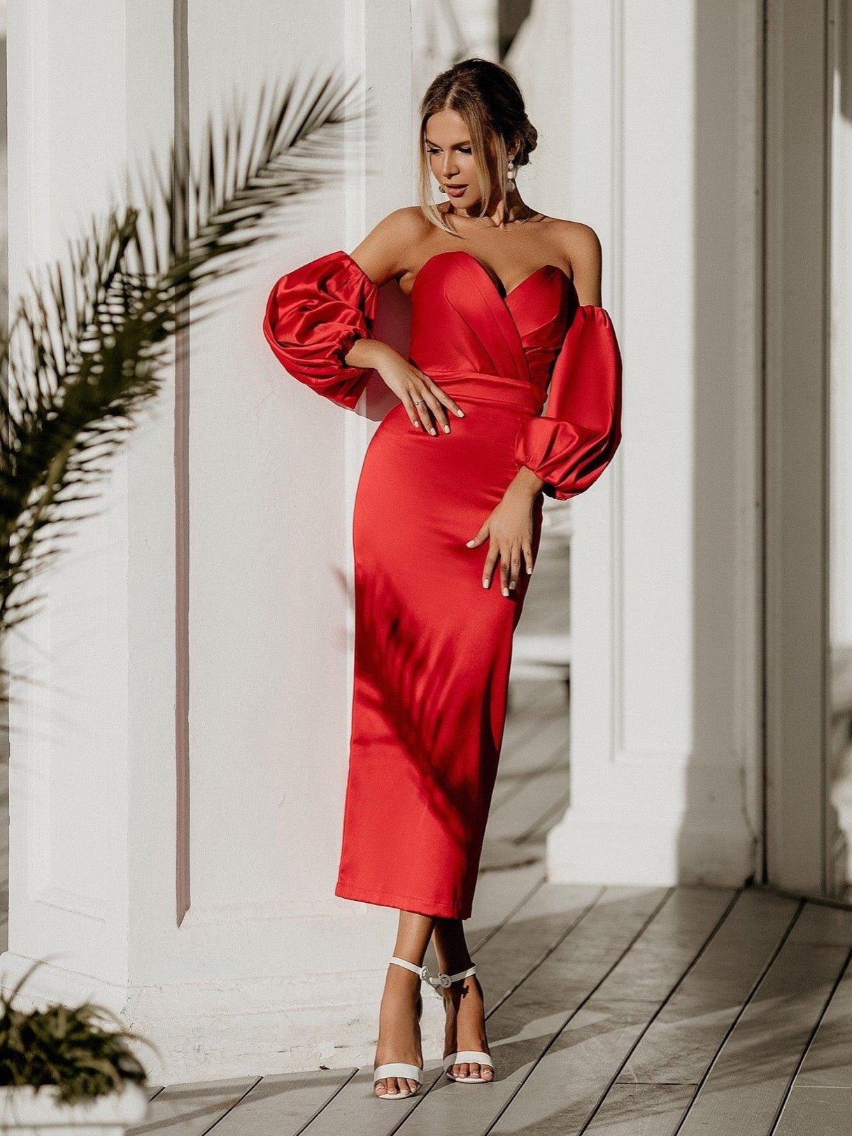 trinarosh Red Puffed Sleeve Midi Prom Dress
