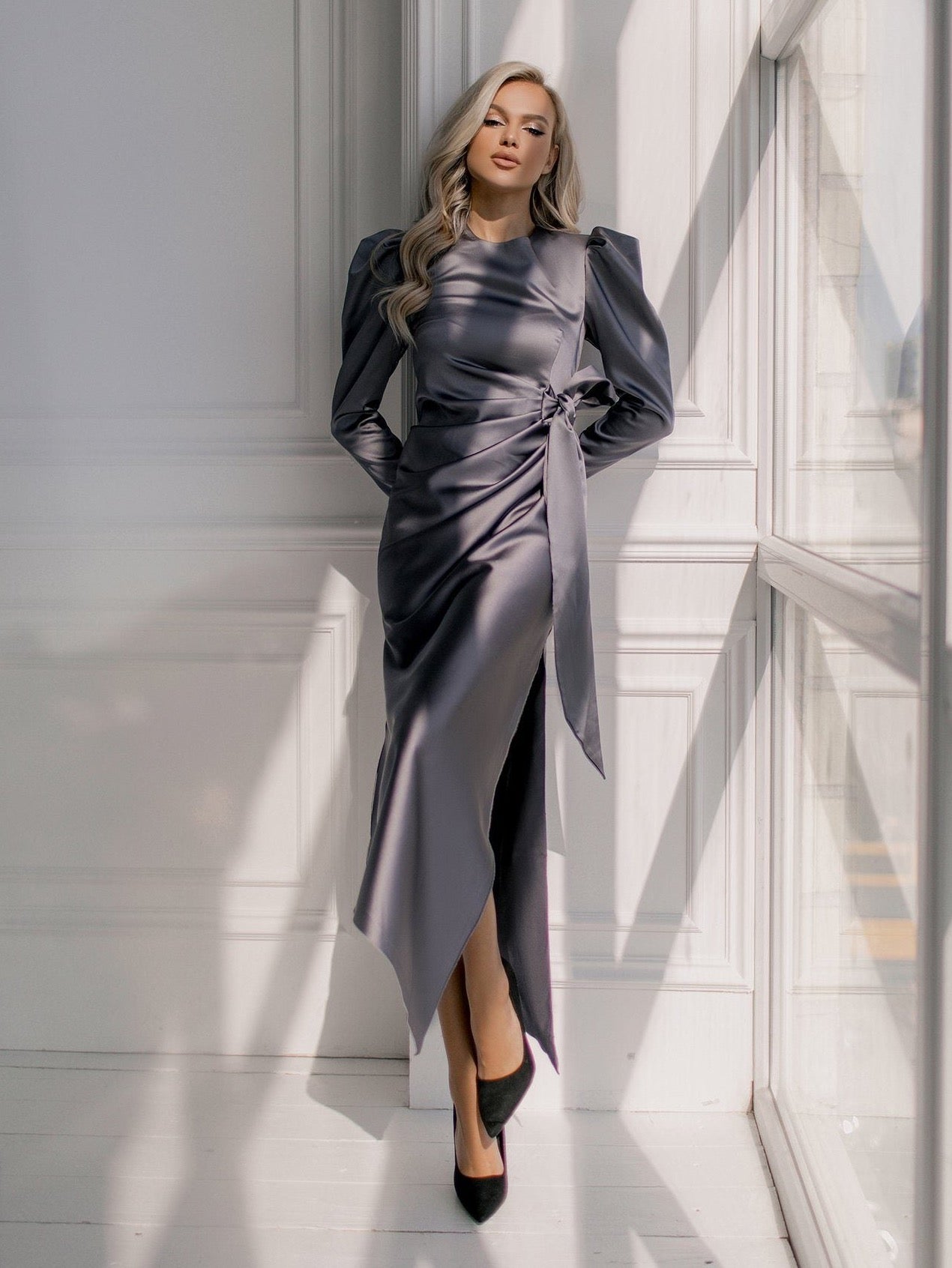 trinarosh Graphite Puff Sleeve Wrap Dress