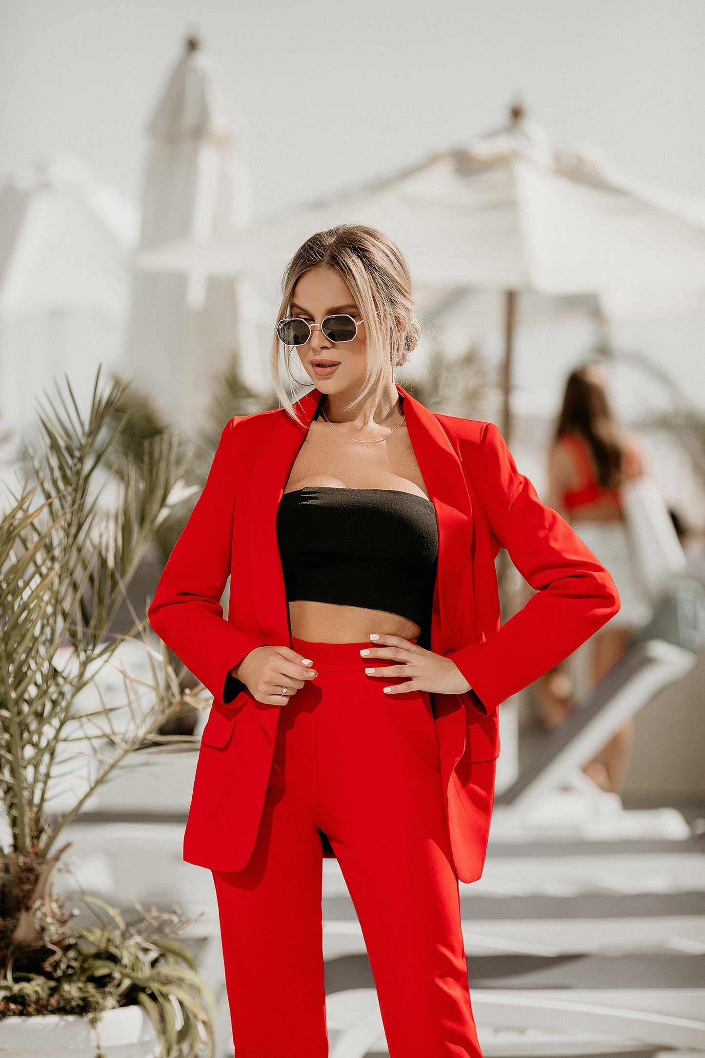 trinarosh Red Shawl Lapels 2-Piece Suit