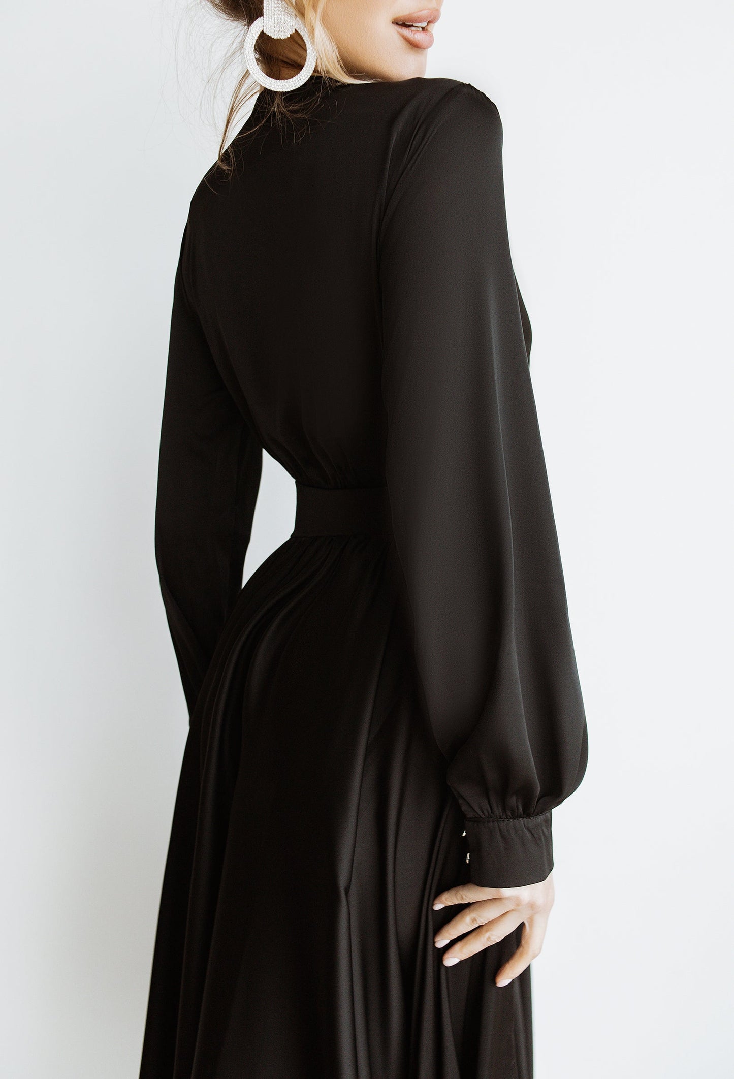 trinarosh Black Silk Long Sleeve Maxi Dress
