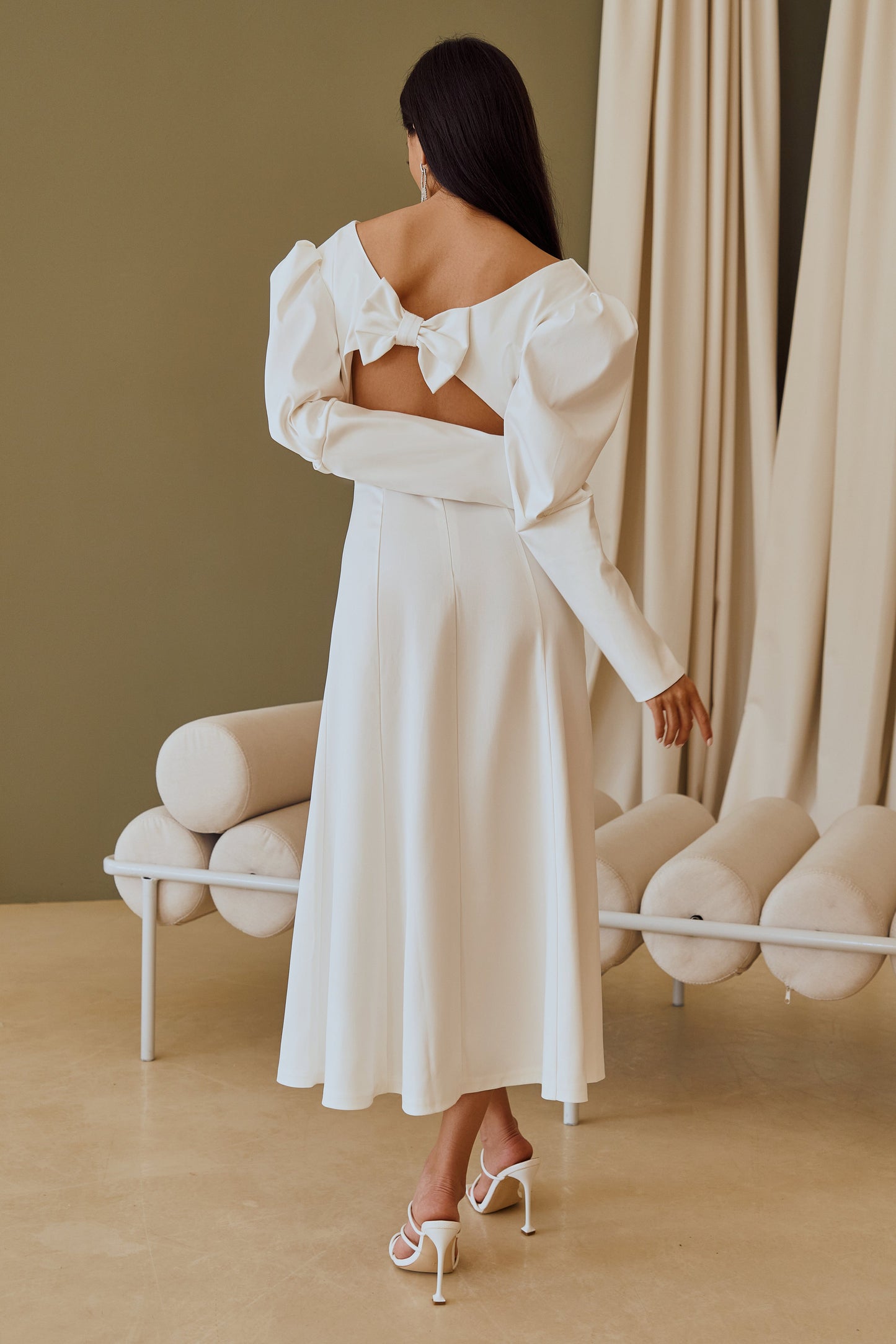 trinarosh White Satin Bow Back Midi Dress
