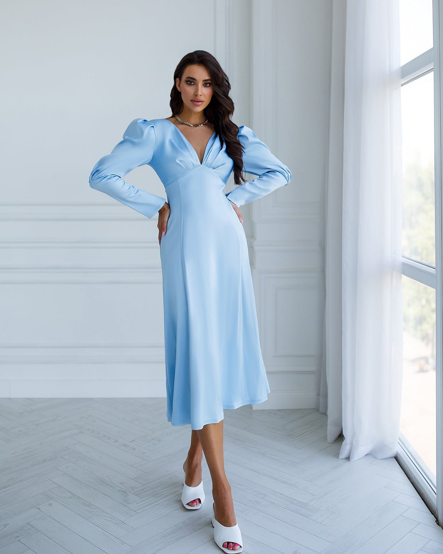 trinarosh Sky-Blue Satin Bow Back Midi Dress