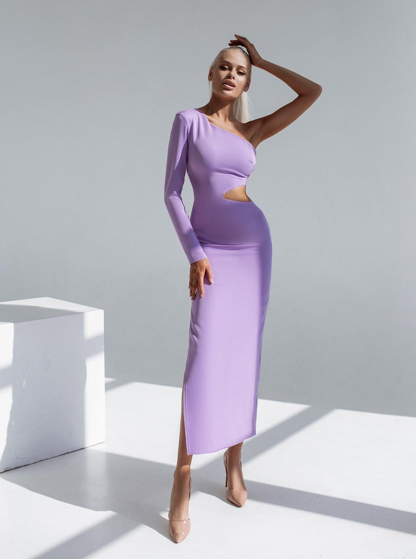 trinarosh Lavender One-Shoulder Cut-Out Midi Dress
