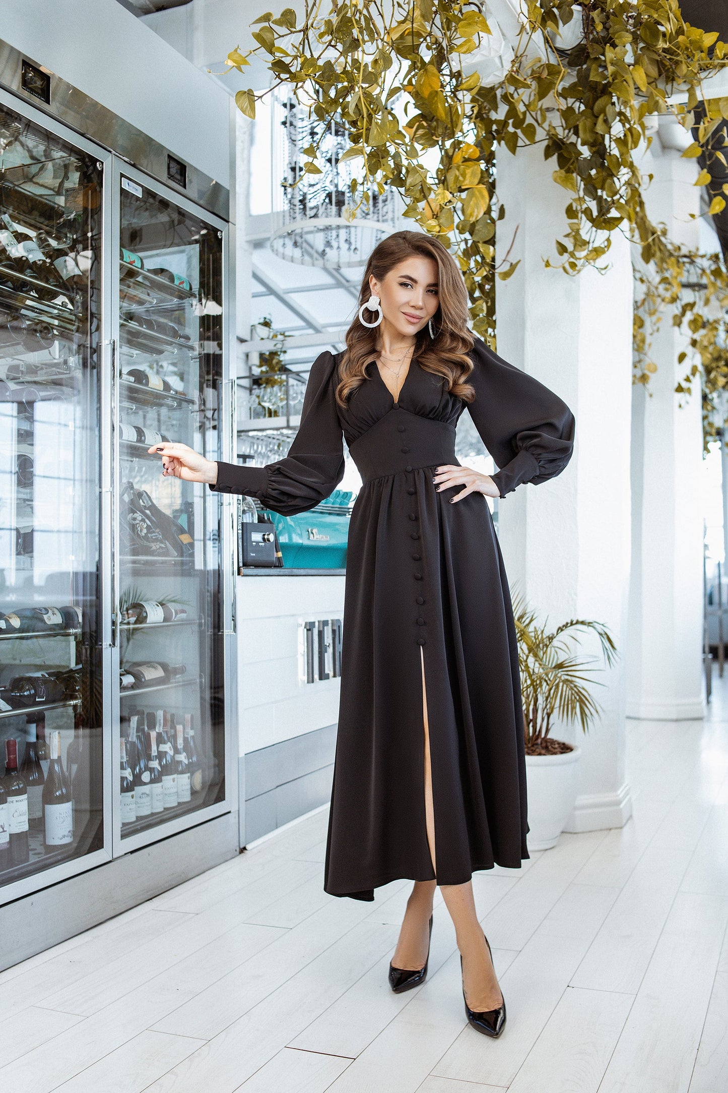 trinarosh BlackButtoned Puff-Sleeve Midi Dress