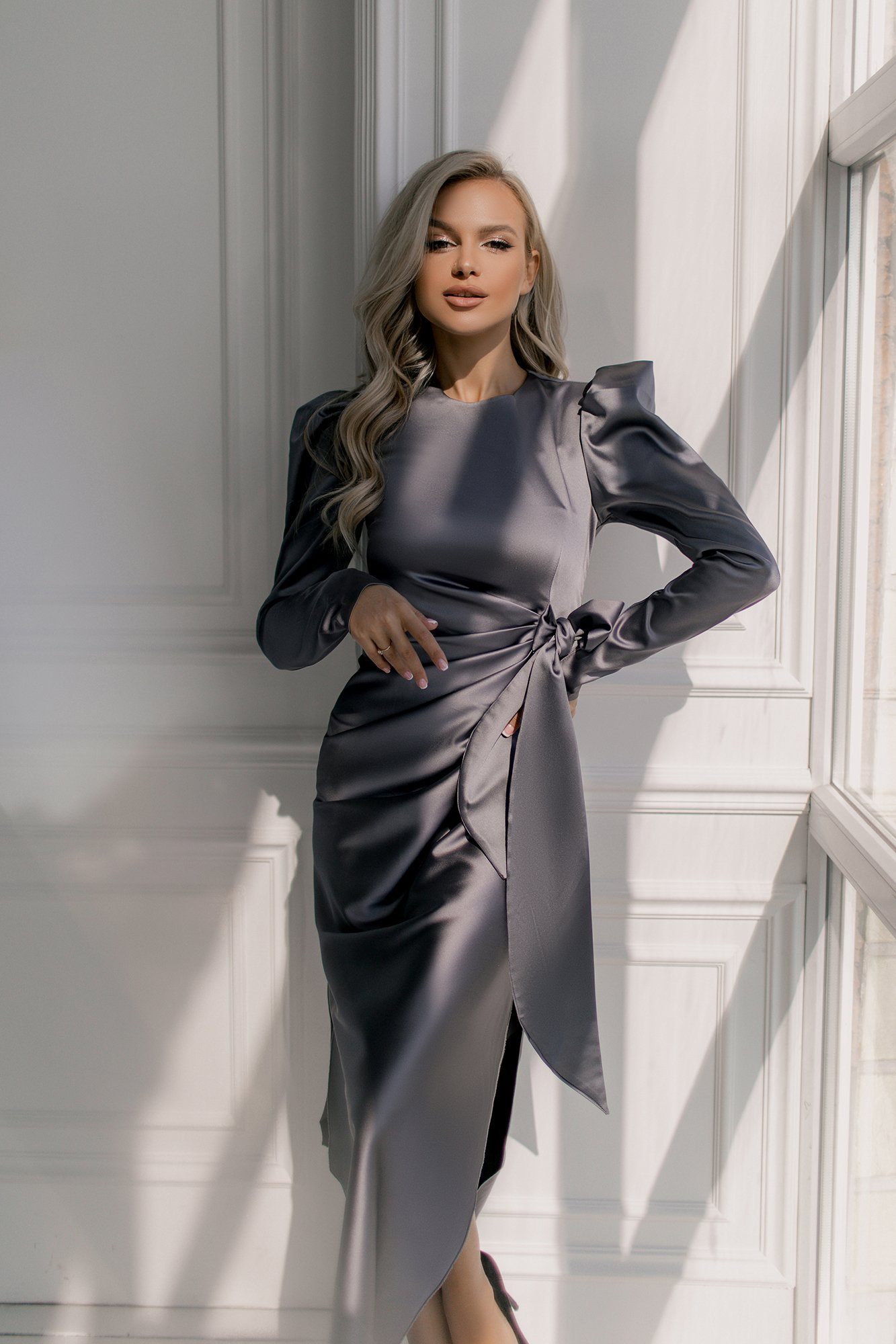 trinarosh Graphite Puff Sleeve Wrap Dress