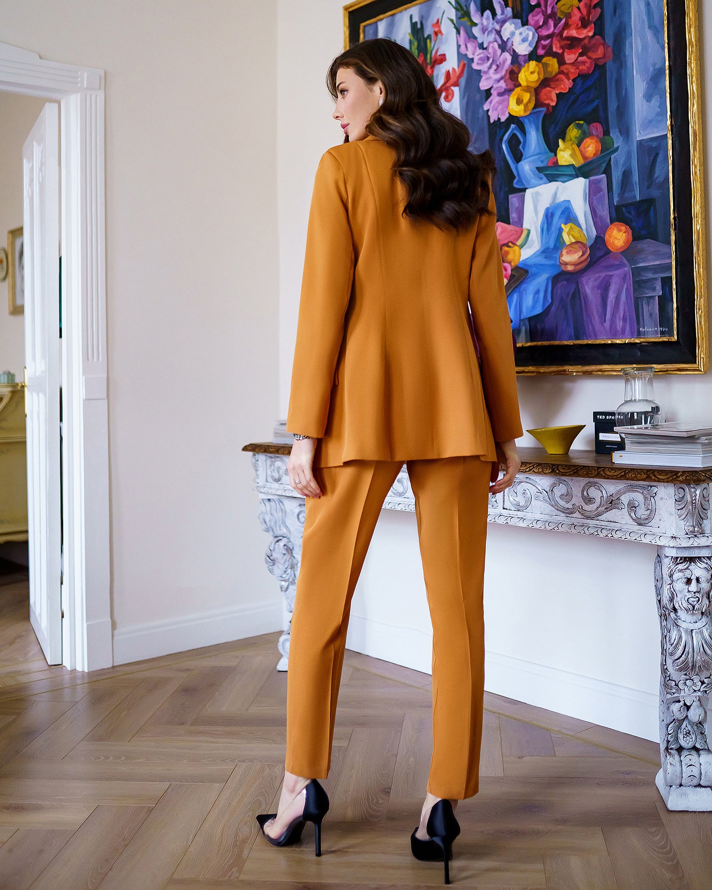 Dreiteiliger Anzug mit normaler Passform für das Büro