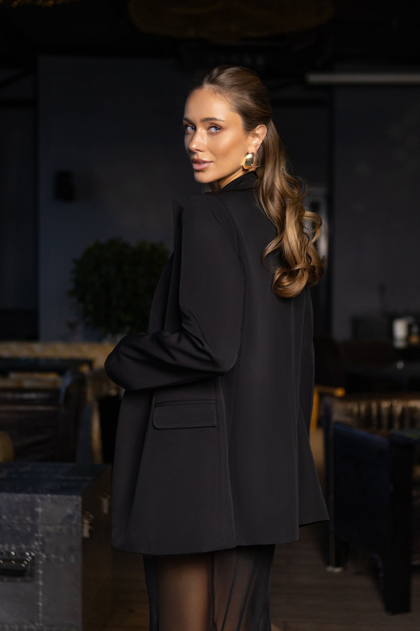 Gloria Black Single-Breasted Blazer