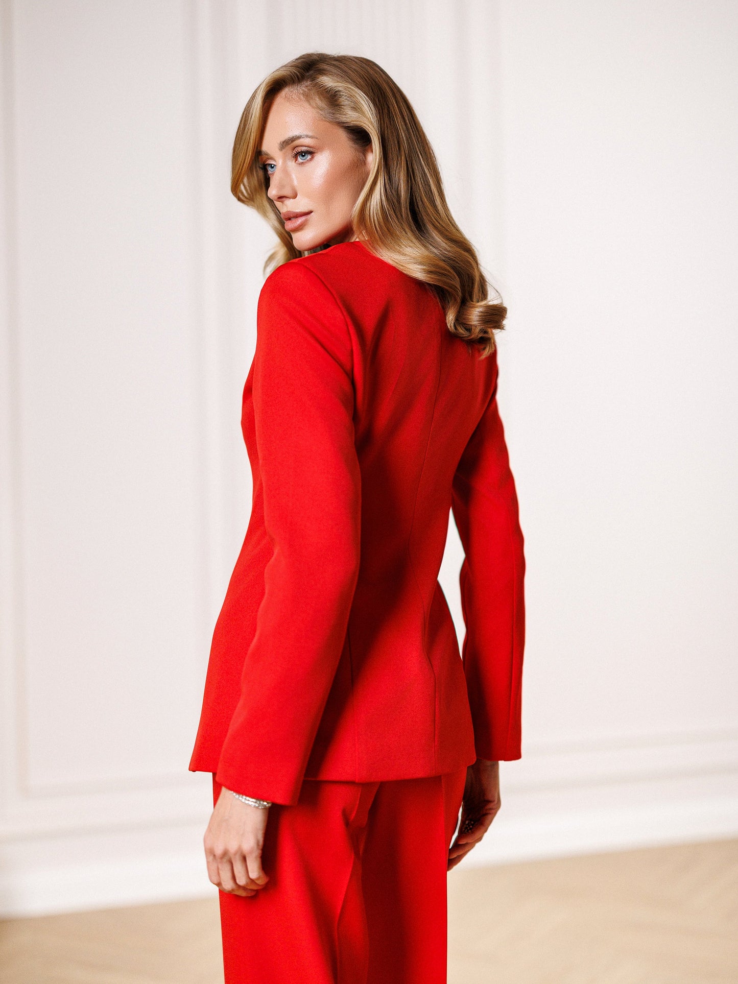 Liora Red Button-Front Single-Breasted Suit 2-Piece