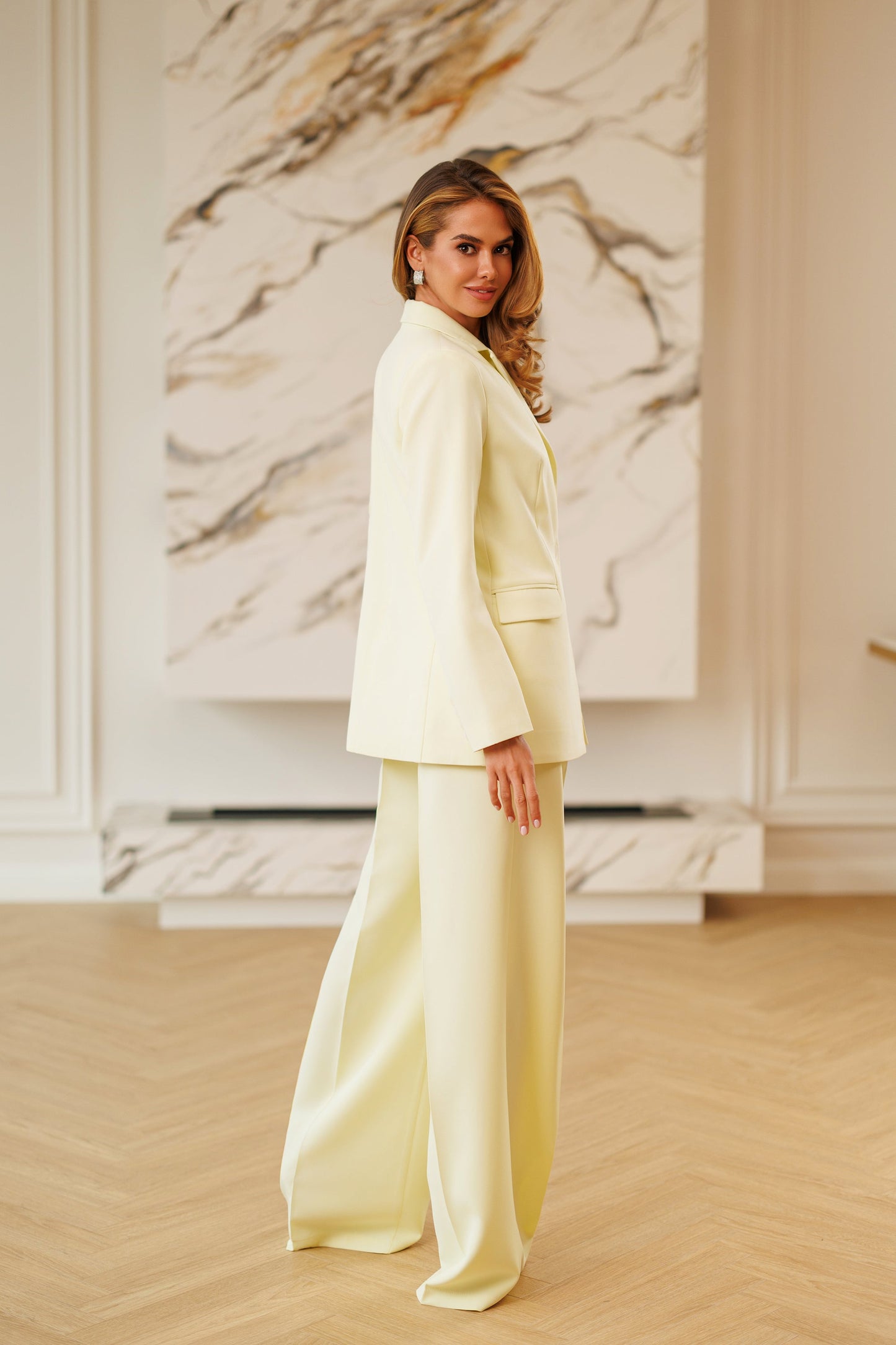 Selene Lemon Single-Breasted Relaxed-Fit Suit 2-Piece