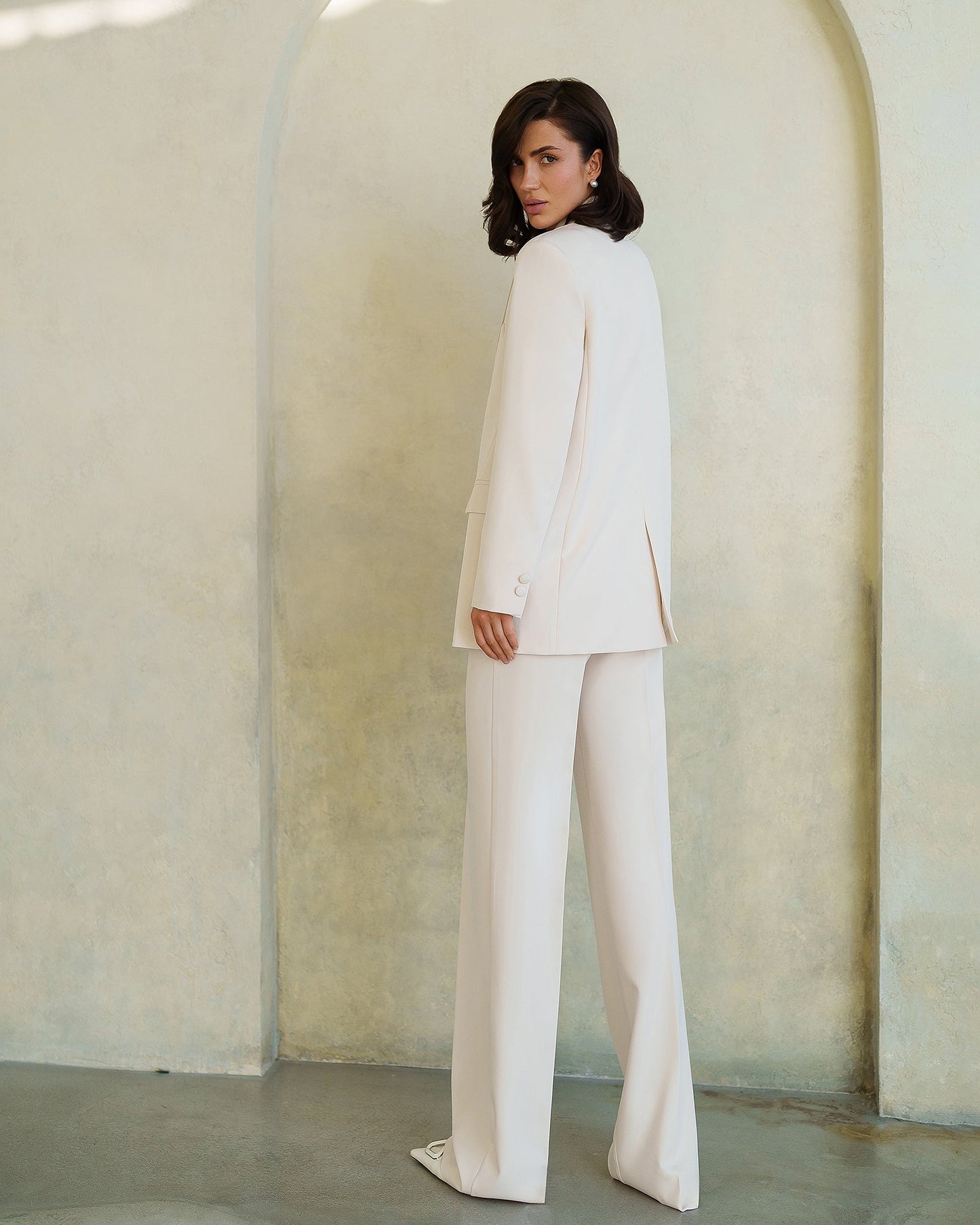 Gloria White Single-Breasted Suit 2-Piece