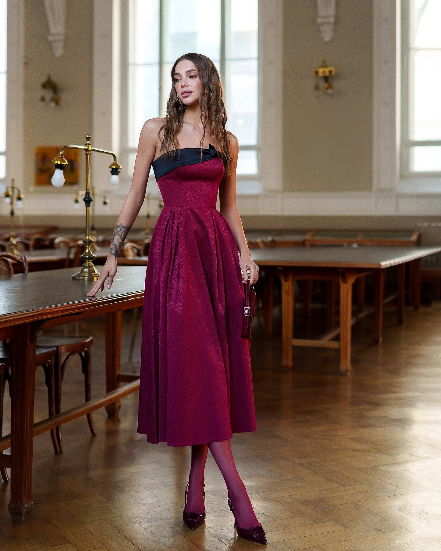 Selena Bordeaux Strapless Bow-Detail Midi Dress