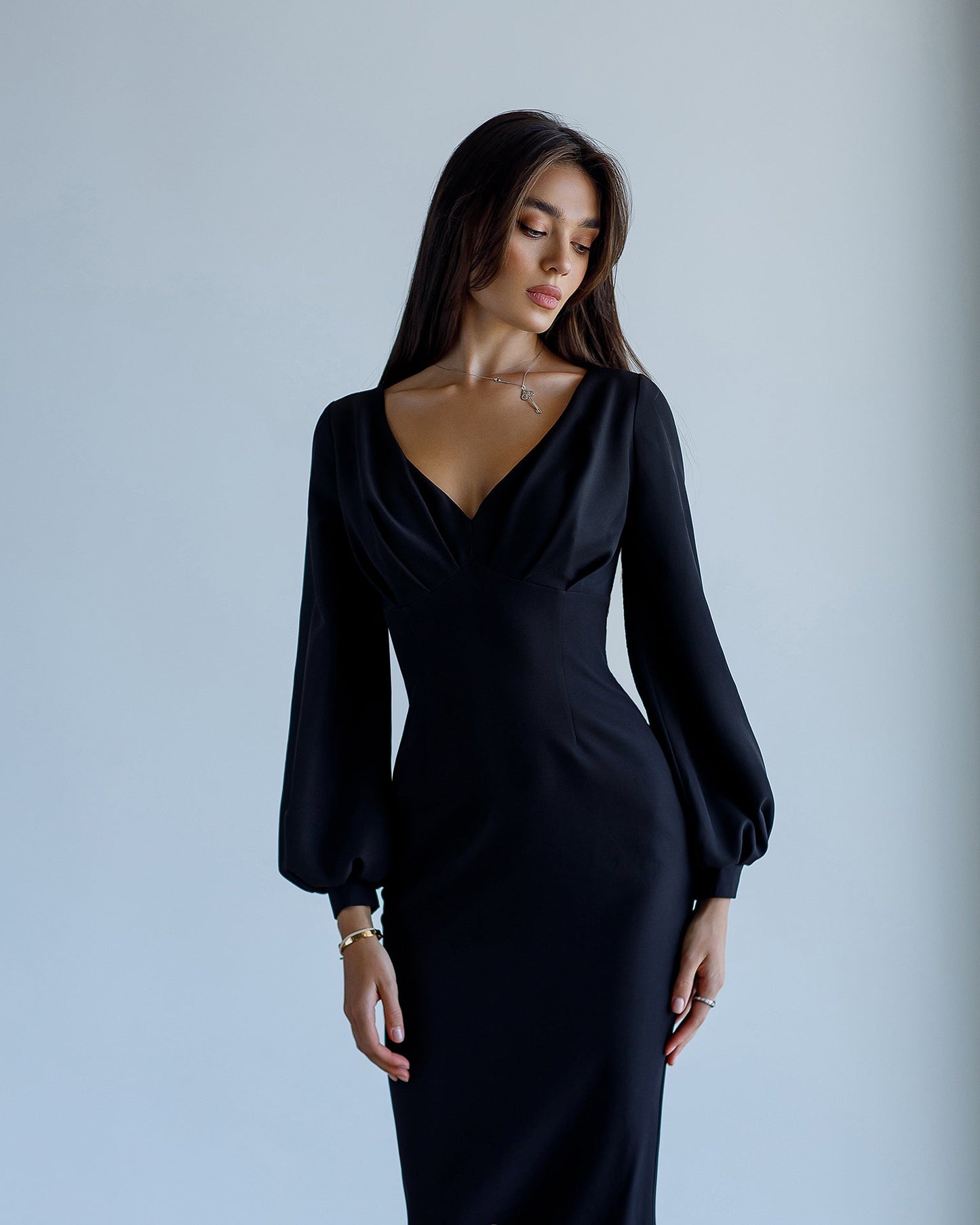 Black V-Neck Puff-Sleeve Midi Dress