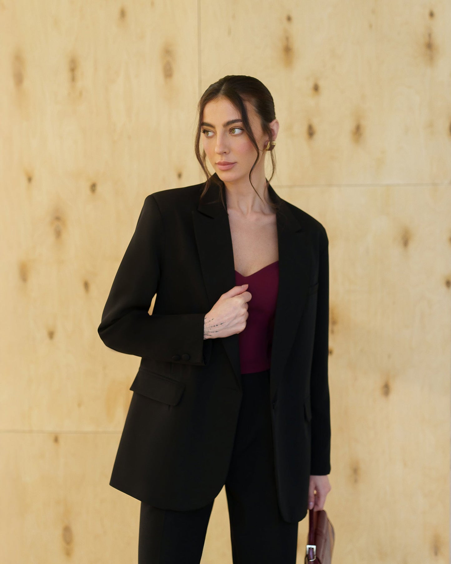 Gloria Black Single-Breasted Suit 2-Piece