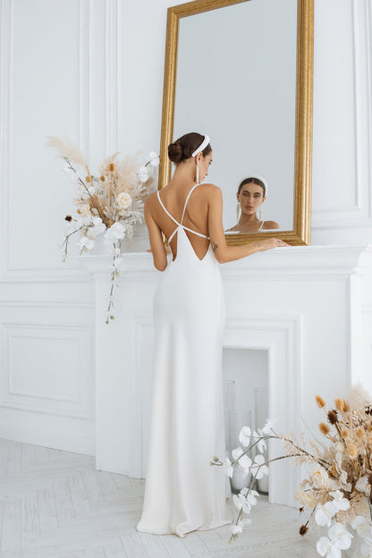 White Satin Slip Maxi Dress – trinarosh White Satin Slip Maxi Dress – trinarosh