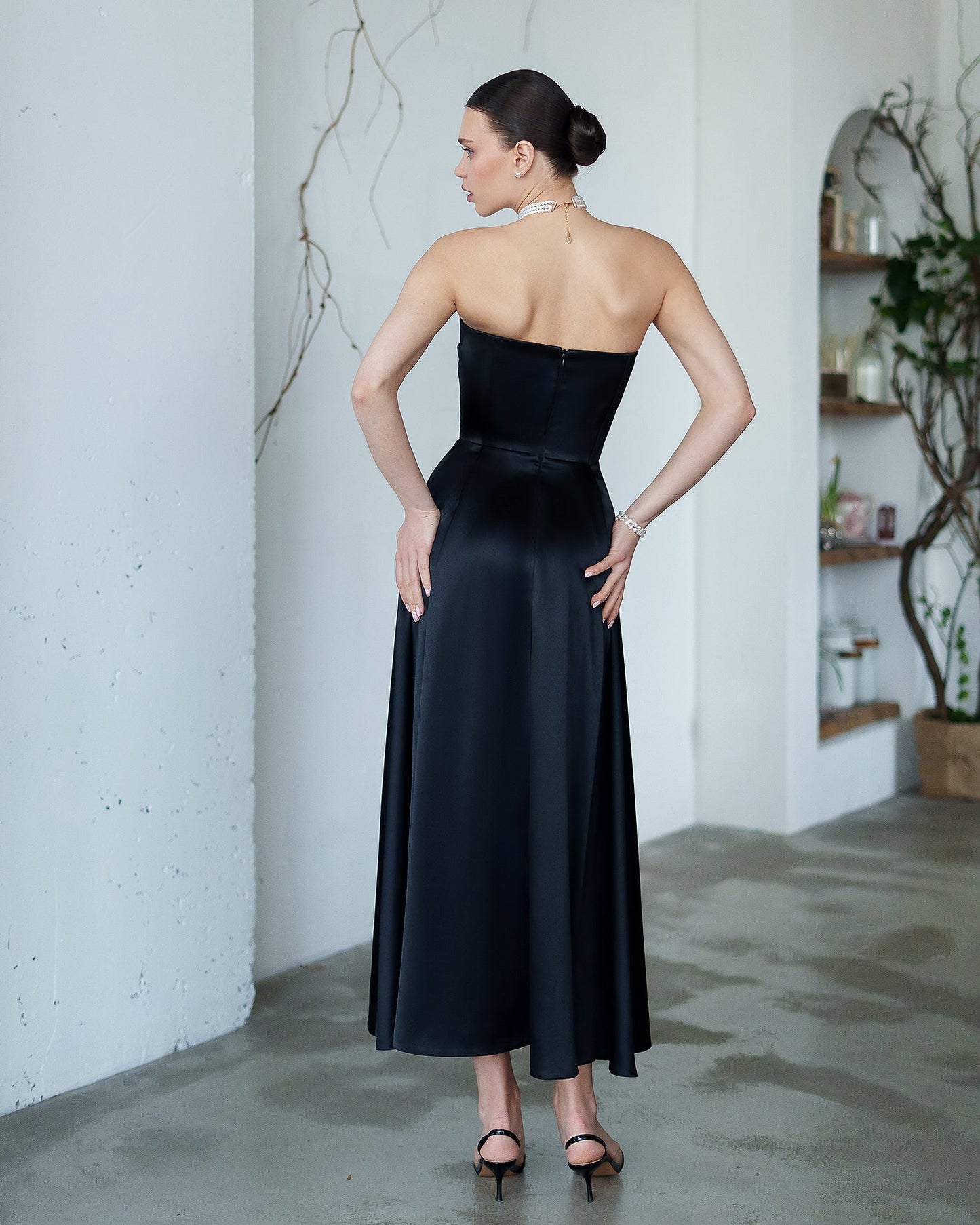Nova Black Satin Strapless Sweetheart Midi Dress