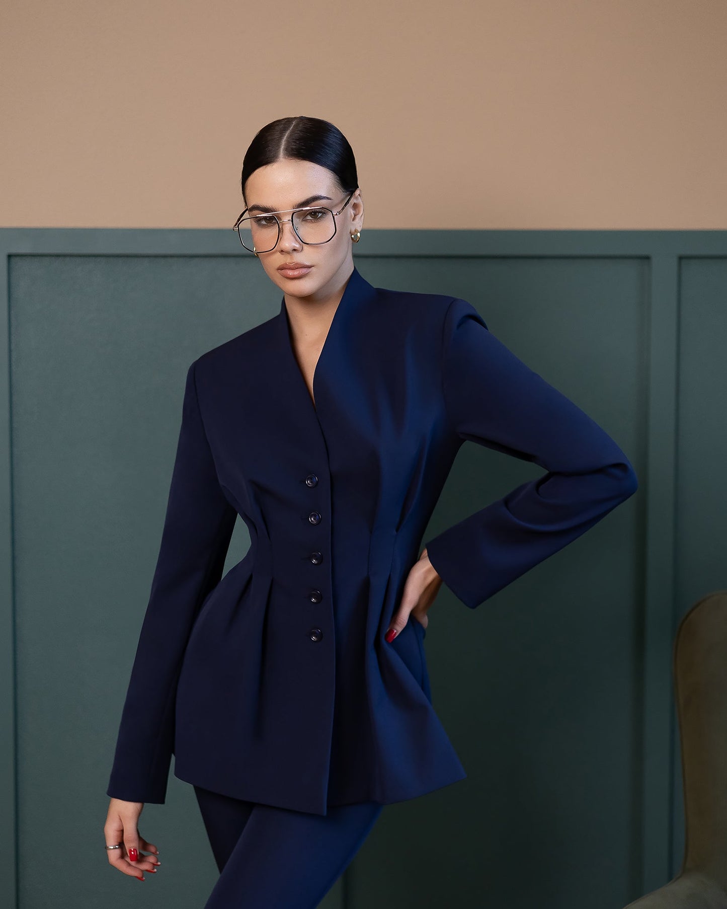 Serena Navy Single-Breasted Sculpted-Waist Suit 2-Piece