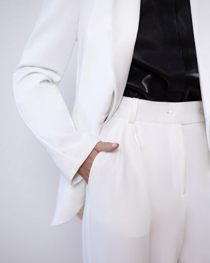 Liora White Double-Breasted Curved-Hem Suit 2-Piece