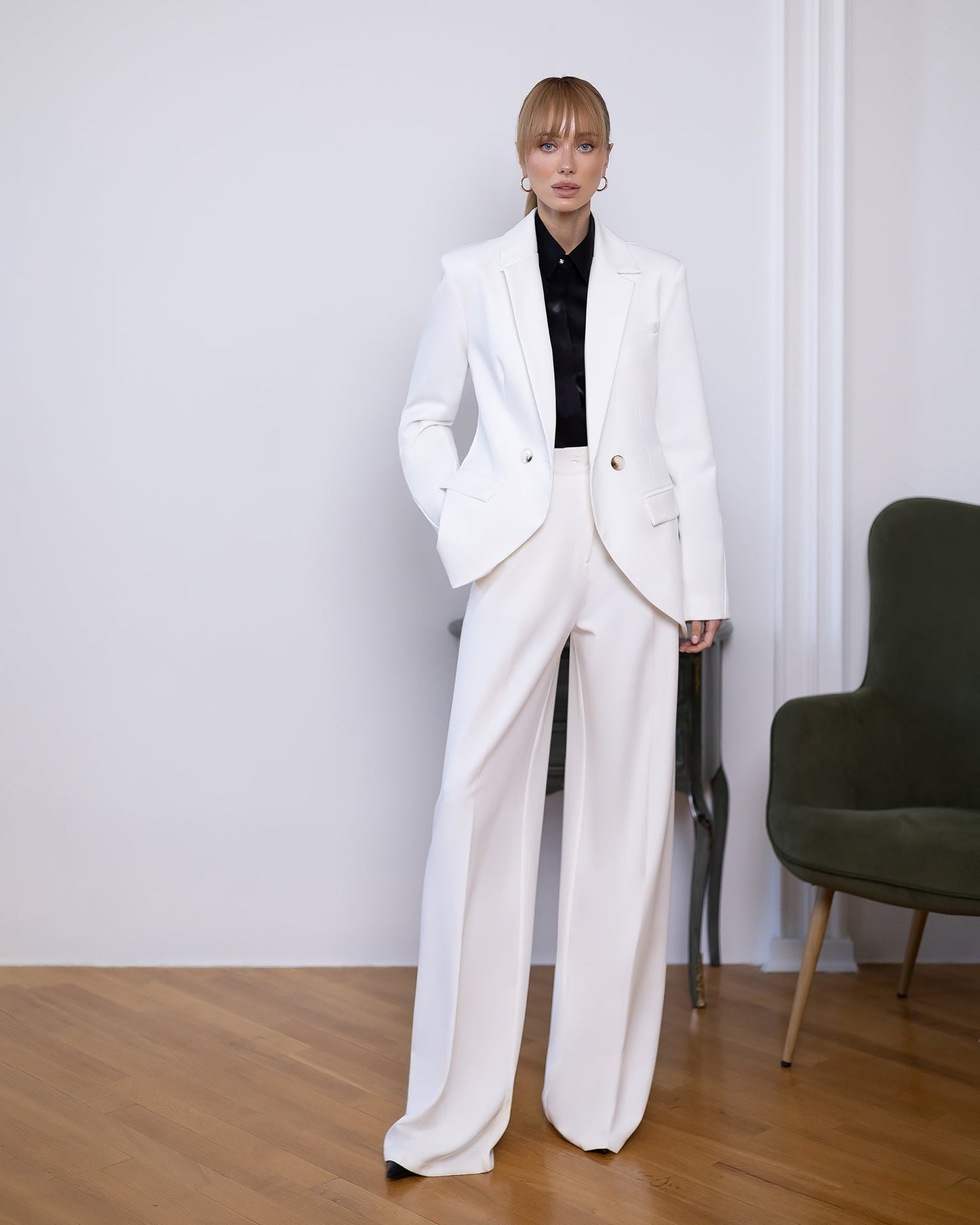 Liora White Double-Breasted Curved-Hem Suit 2-Piece