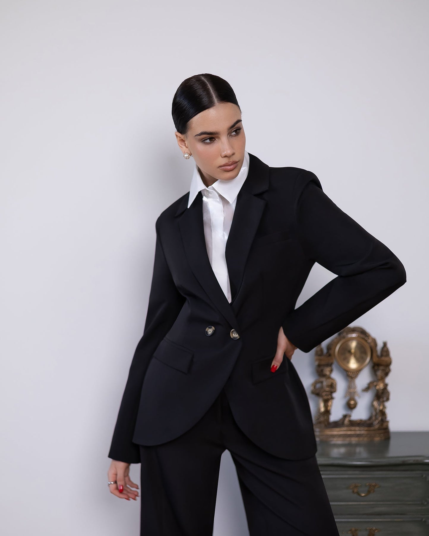 Liora Black Double-Breasted Curved-Hem Suit 2-Piece