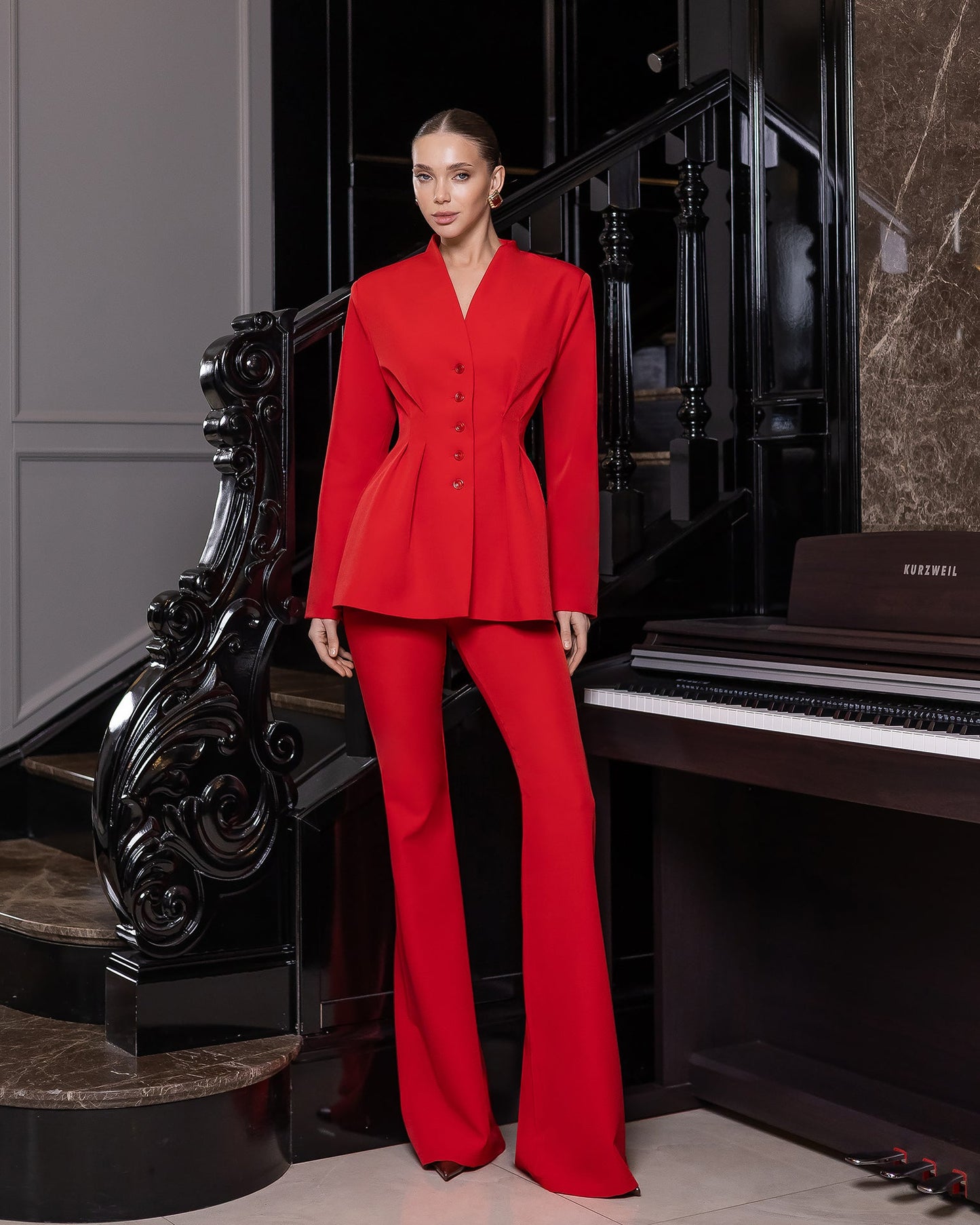 Serena Red Single-Breasted Sculpted-Waist Suit 2-Piece