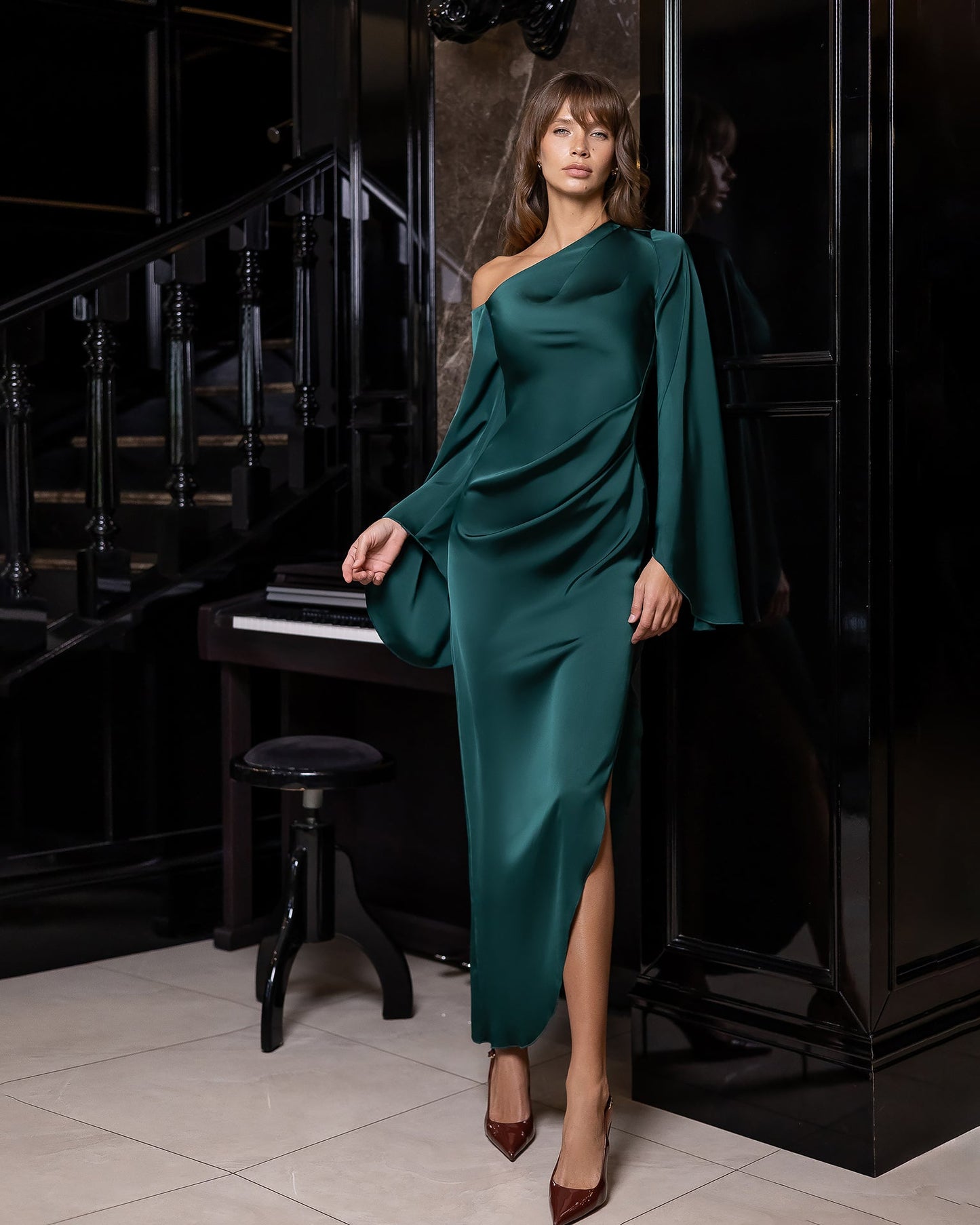 Celeste Emerald Satin Asymmetric One-Shoulder Midi Dress