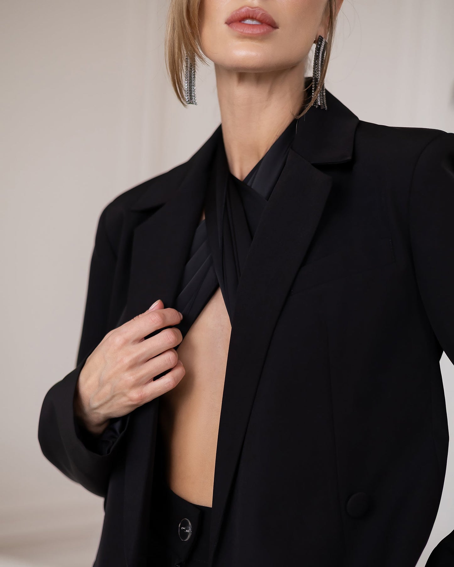 Inès Black Single-Breasted Suit 2-Piece