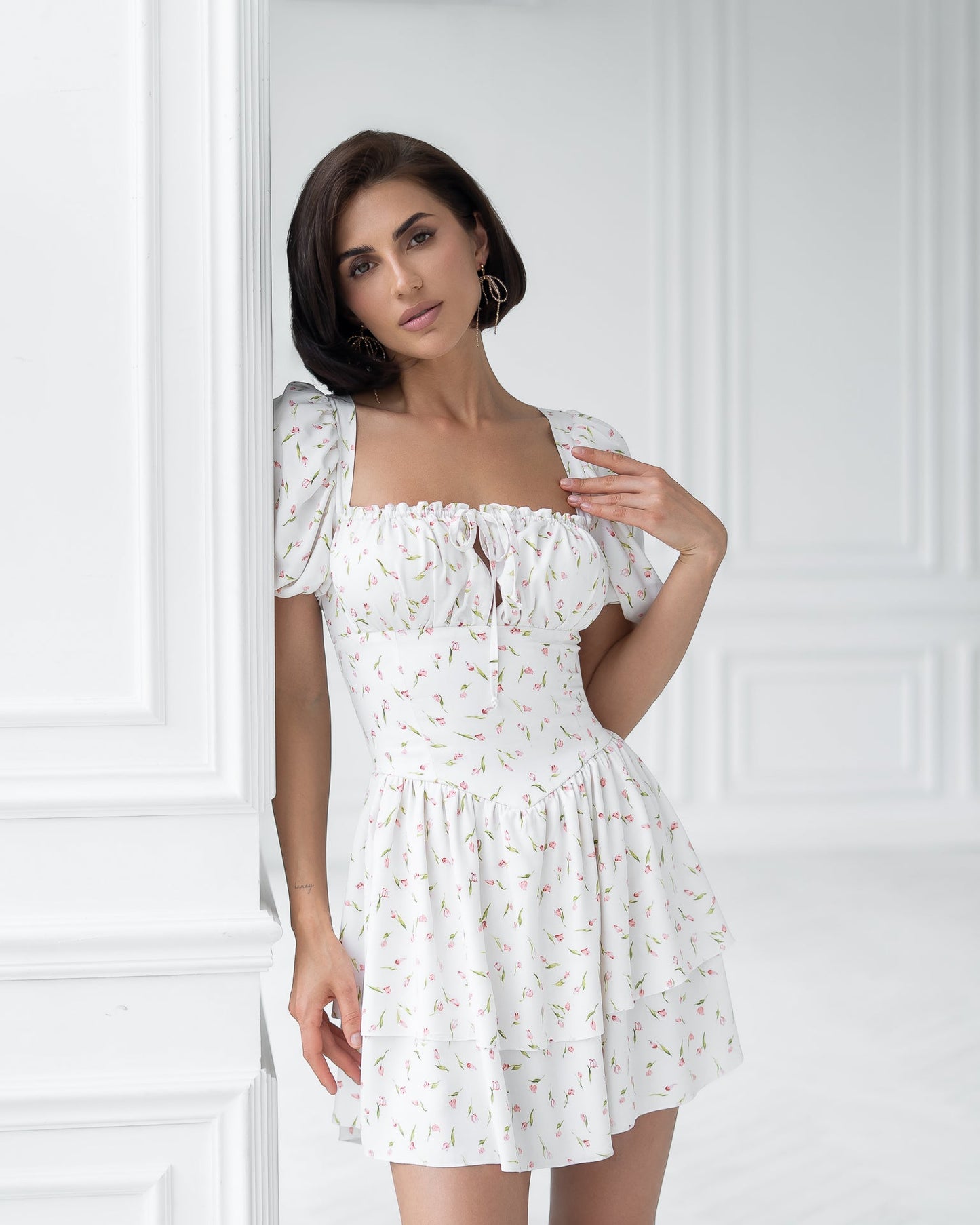 Léa White Floral Print Square-Neck Mini Dress