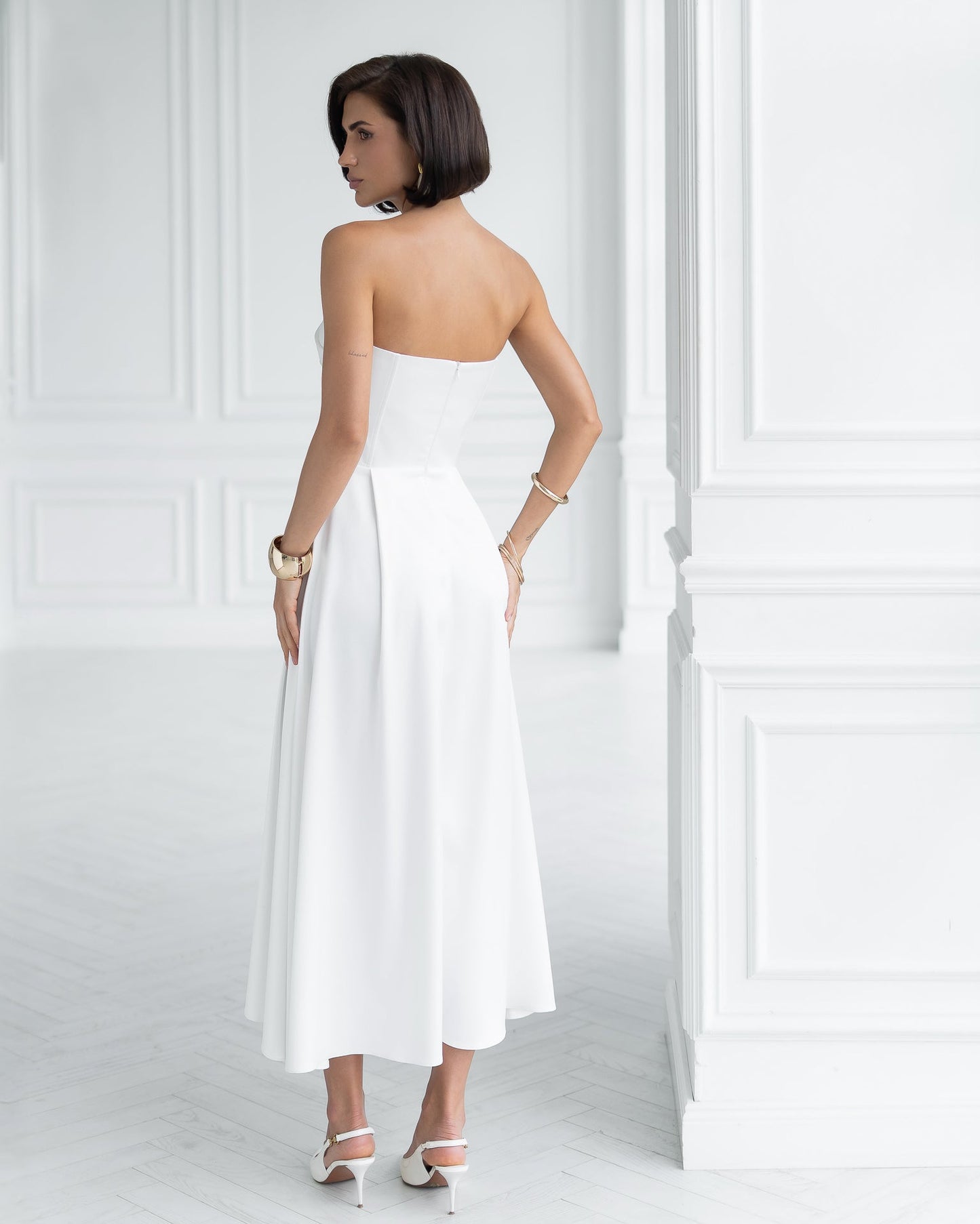 Nova White Satin Strapless Sweetheart Midi Dress