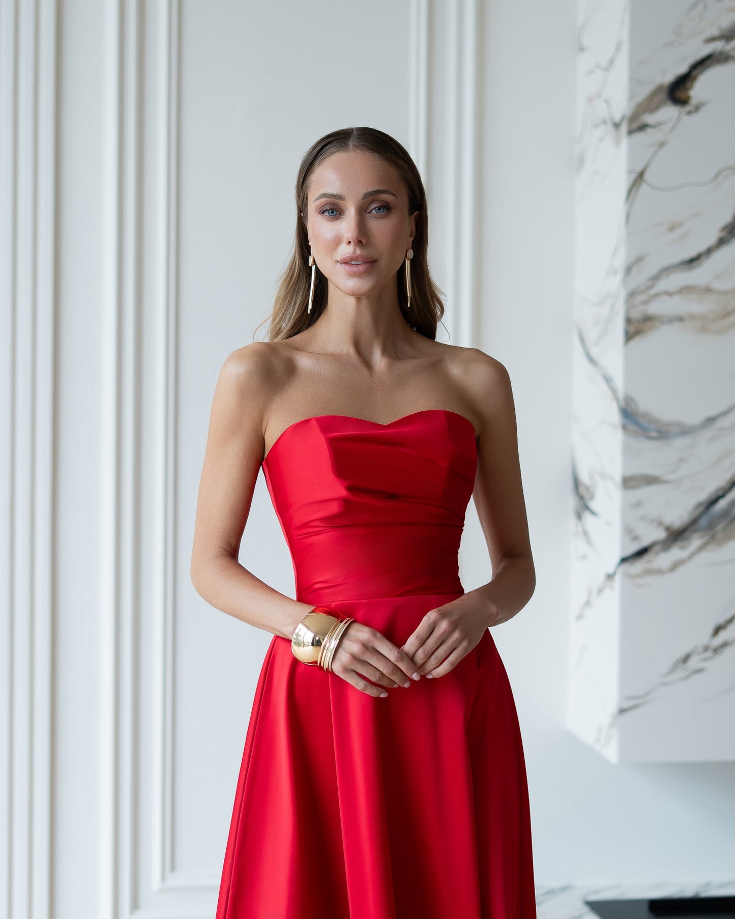 Nova Red Satin Strapless Sweetheart Midi Dress