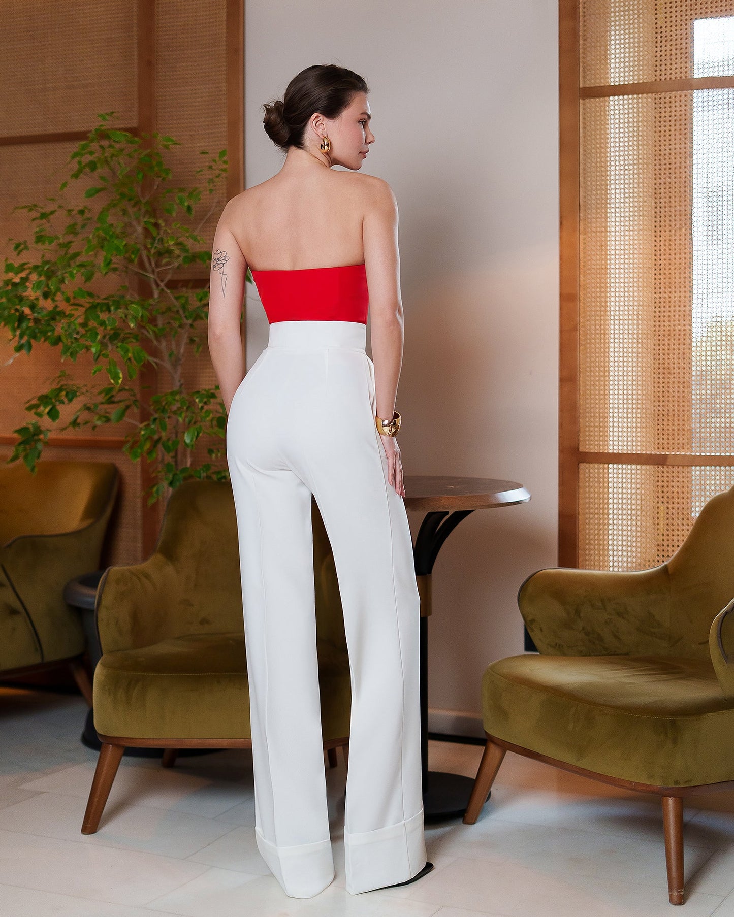 White High-Waist Straight-Leg Cuffed Hem Pants
