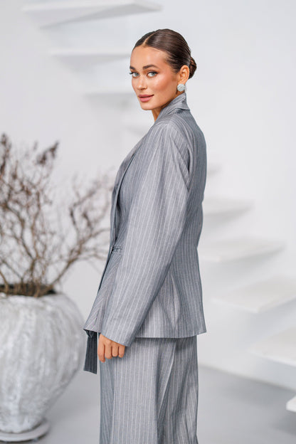 Grey Striped Scarf-Neck Single-Breasted Suit 2-Piece