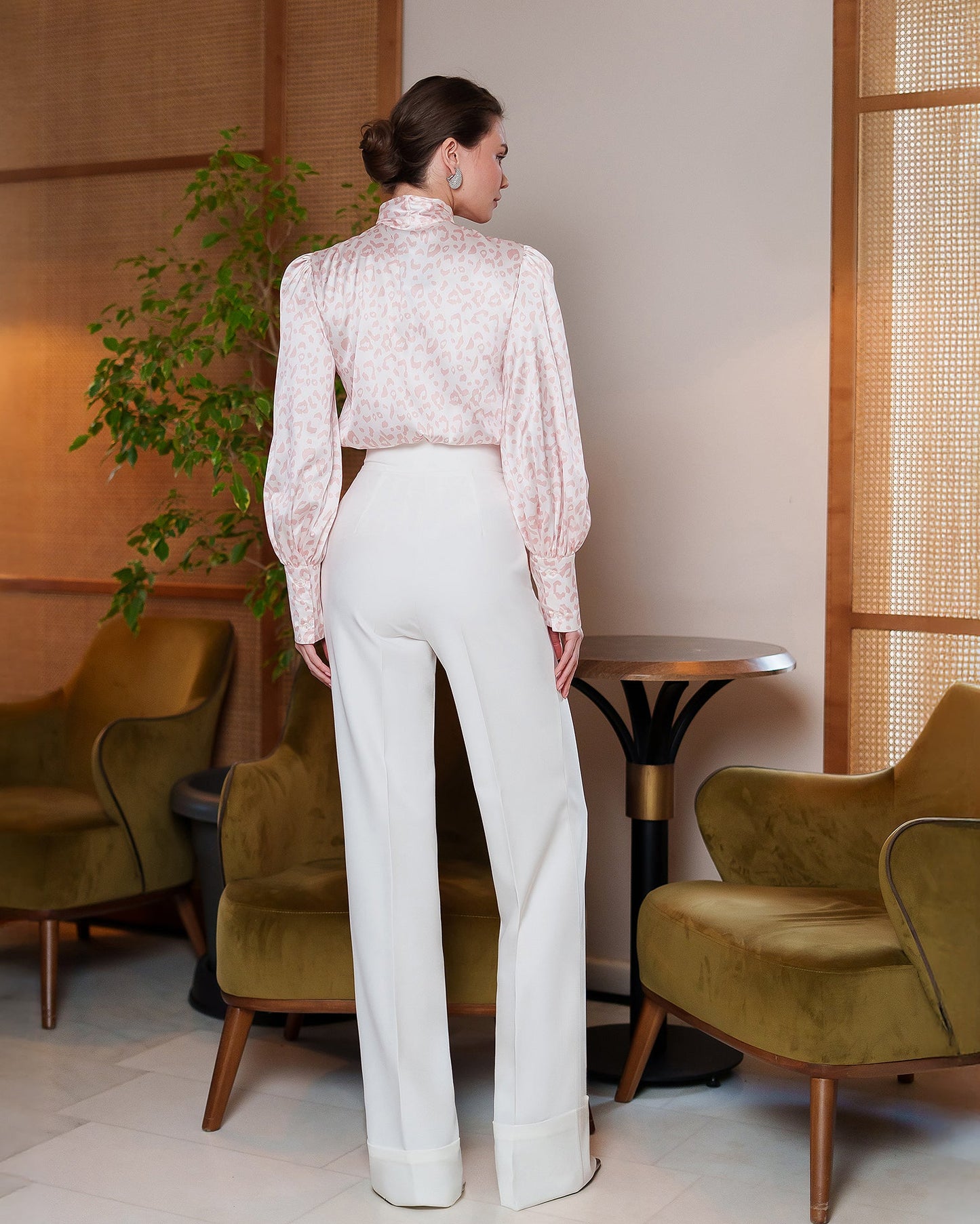 White High-Waist Straight-Leg Cuffed Hem Pants