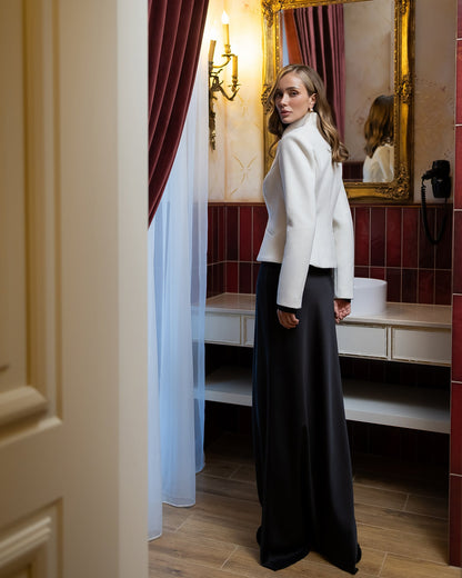 Julia White Collarless Single-Breasted Blazer