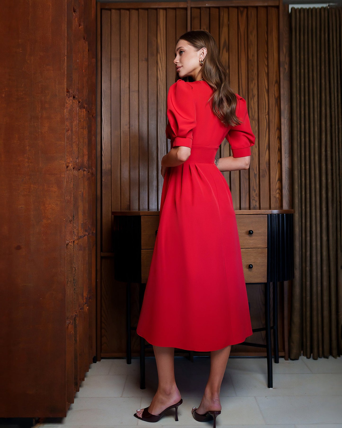 Red V-Neck Puff-Sleeve Midi Dress