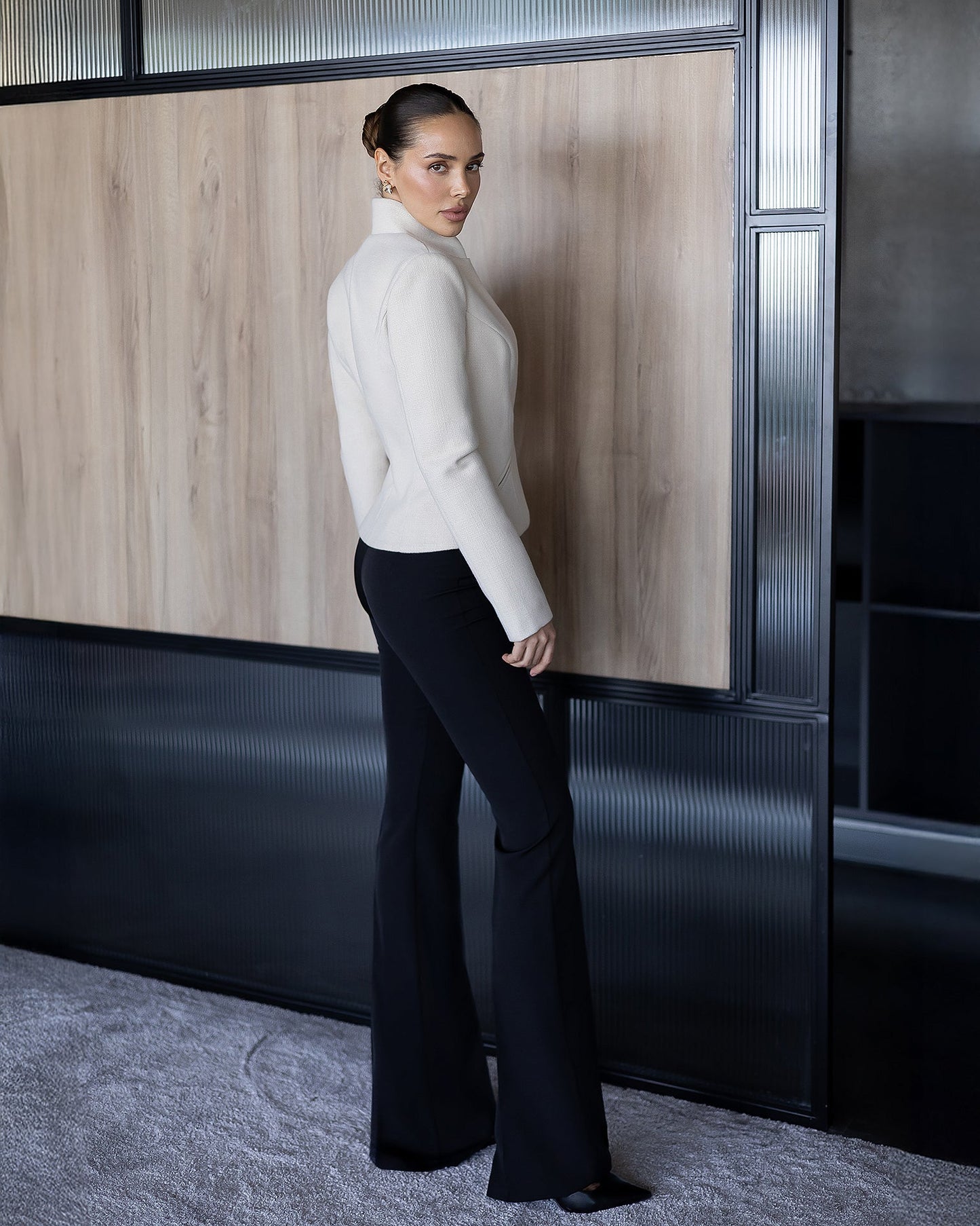 Julia Beige Collarless Single-Breasted Blazer