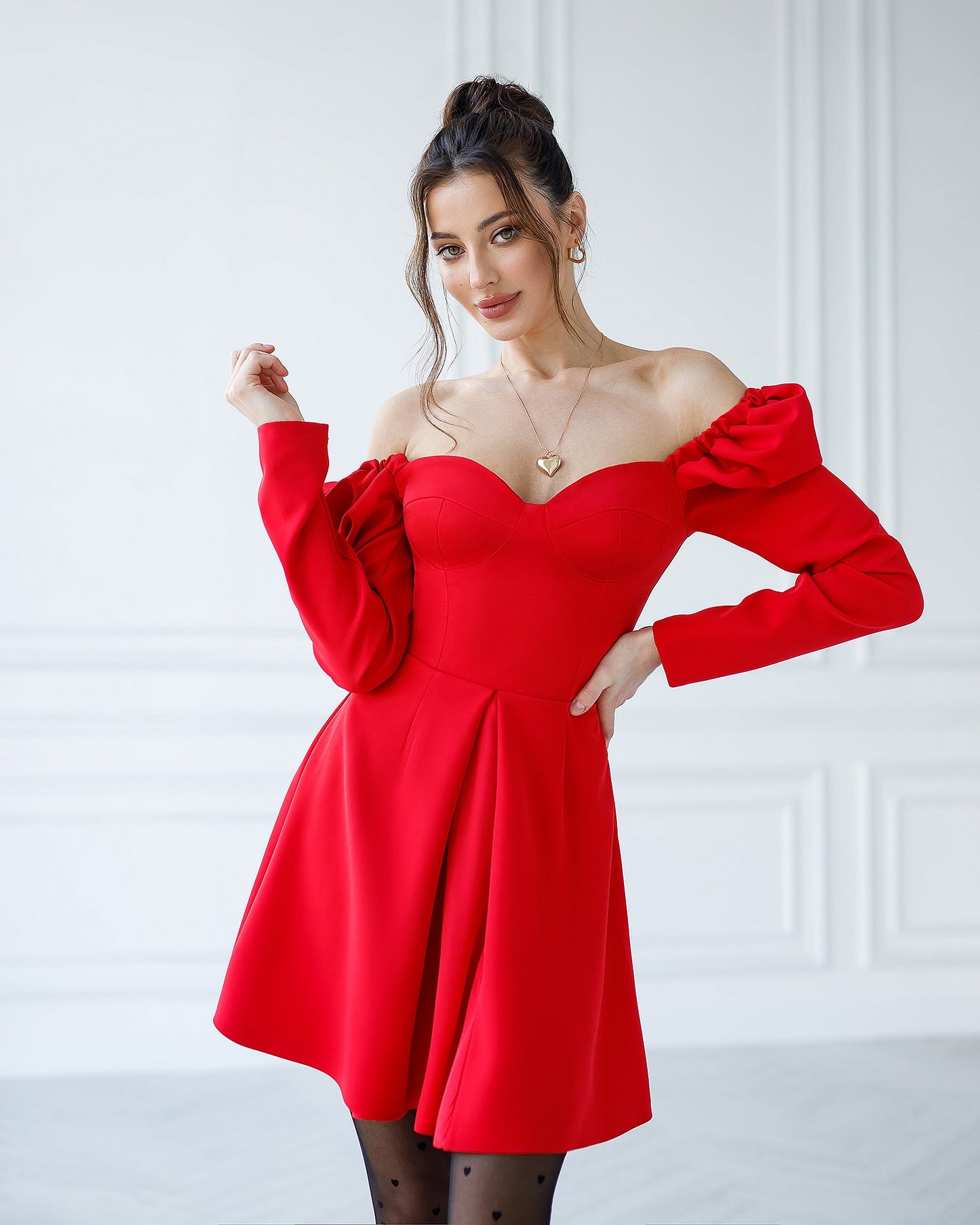 Red Sweetheart Puff-Sleeve Mini Dress