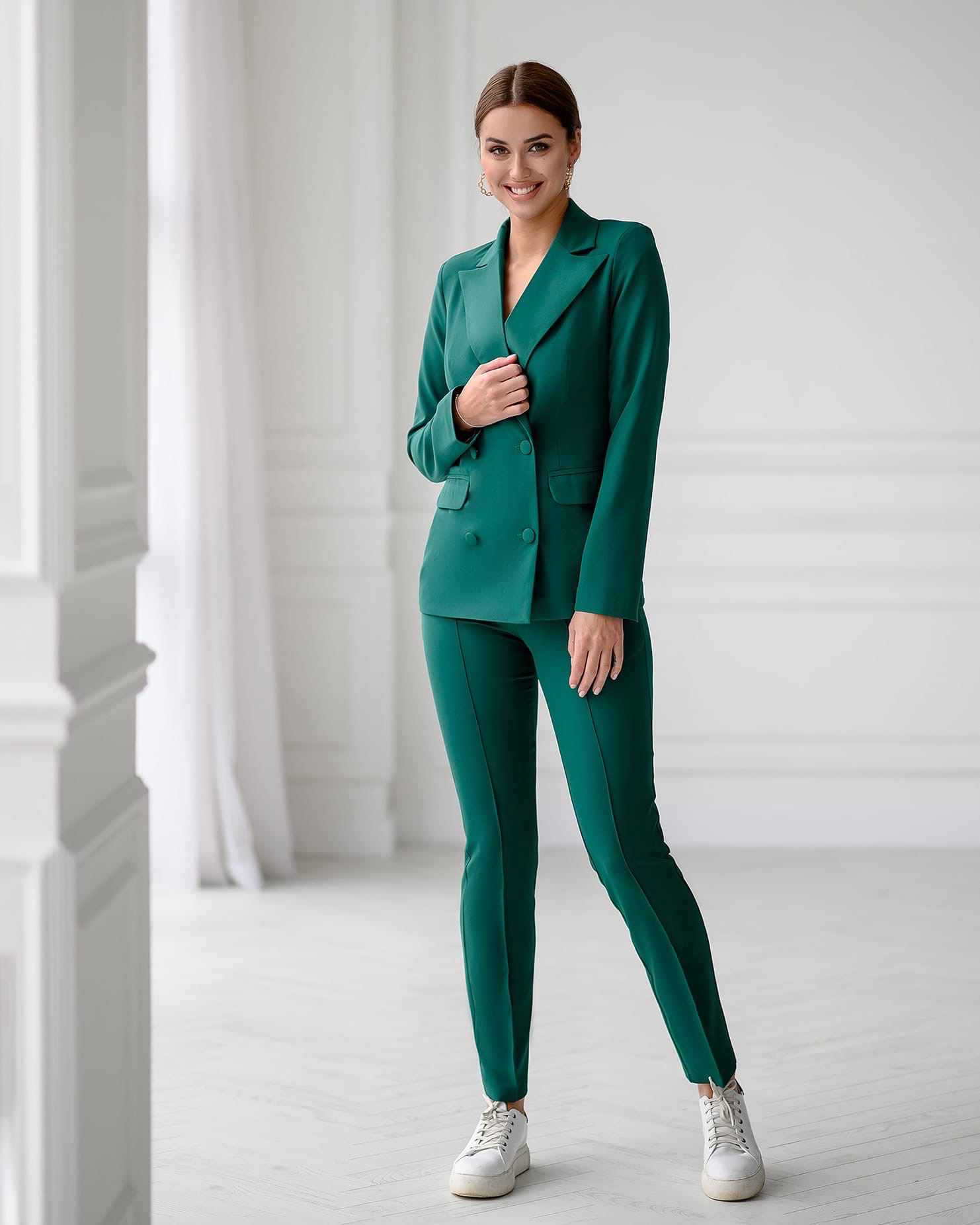 trinarosh Green Double Breasted Suit 2-Piece