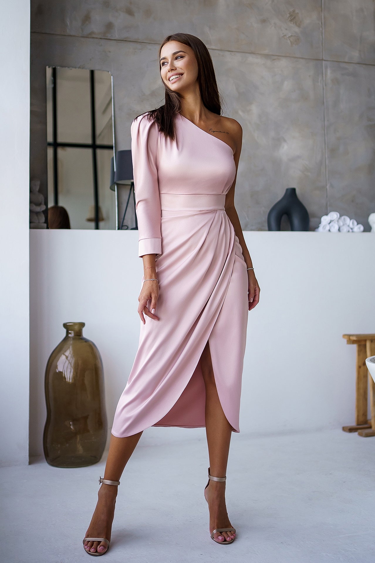 trinarosh Dusty Pink One-Shoulder Satin Midi Dress