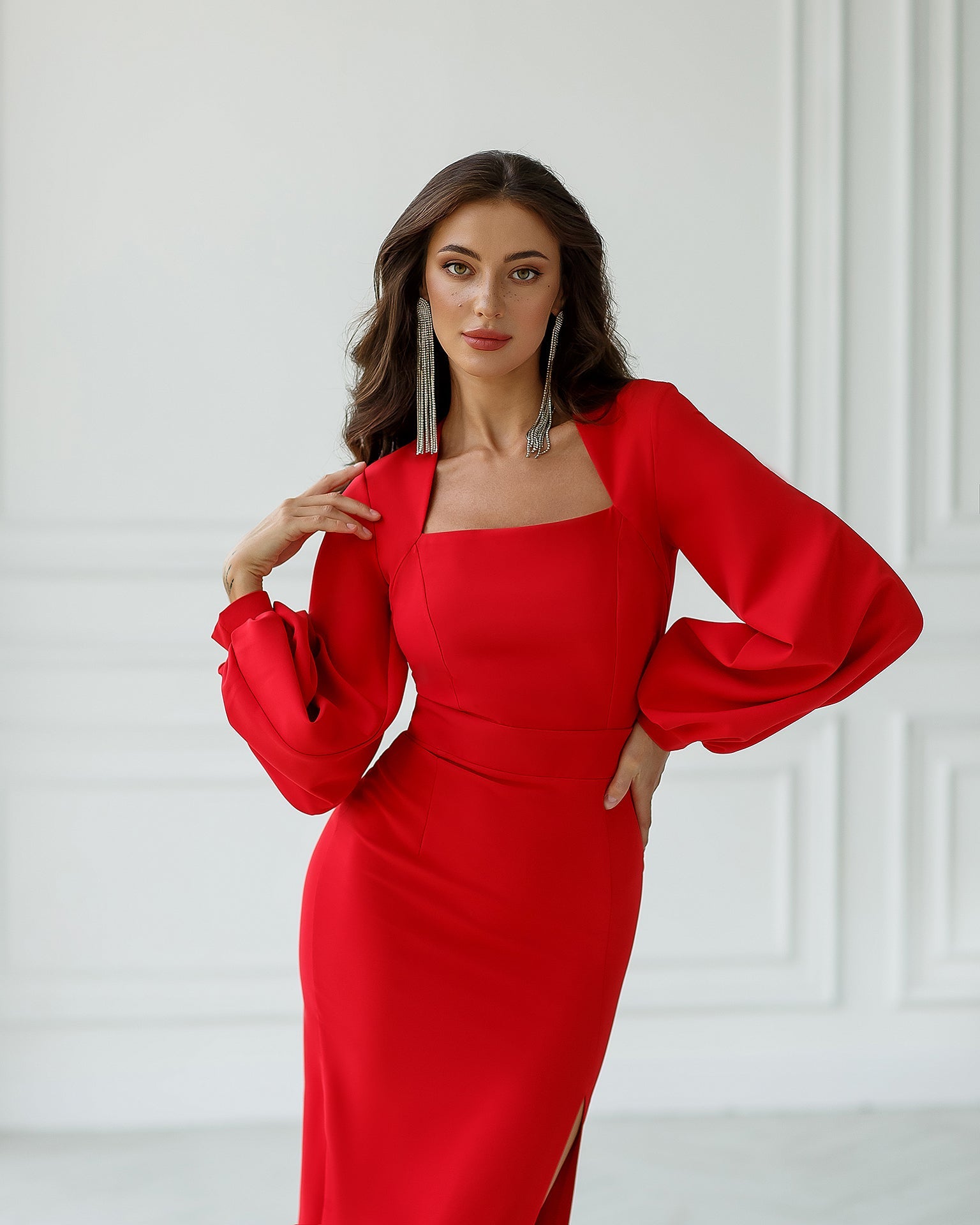 trinarosh Red Square Neck Puff-Sleeve Midi Dress