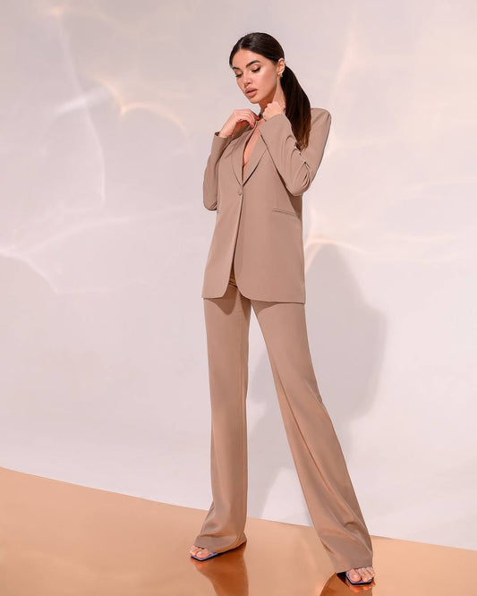 Caramel Classic 2-Piece Suit With Flared Trousers