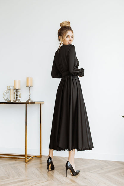 trinarosh Black Silk Long Sleeve Maxi Dress